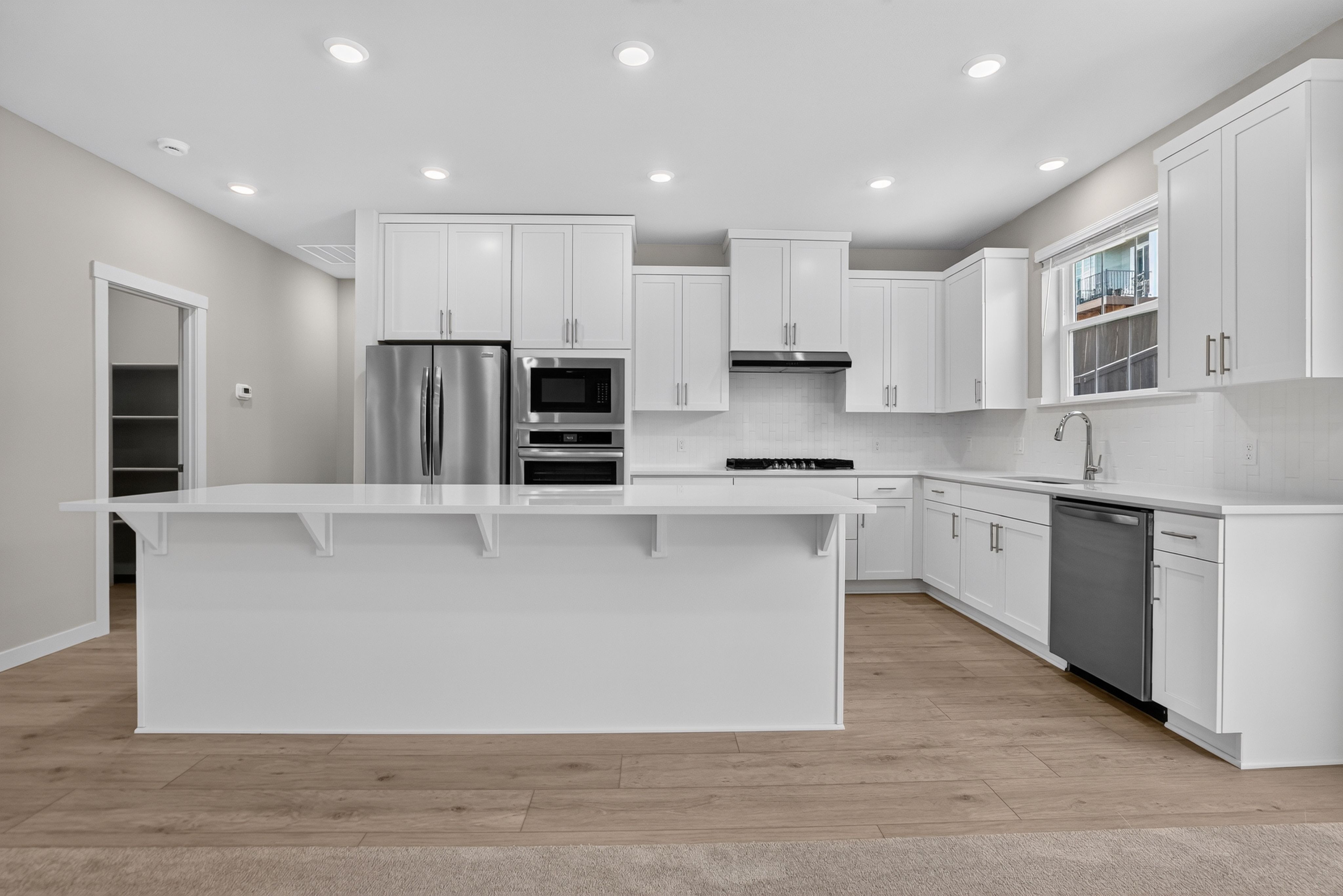 Heightsat Cooper Mountain Alpine Kitchen 1of3