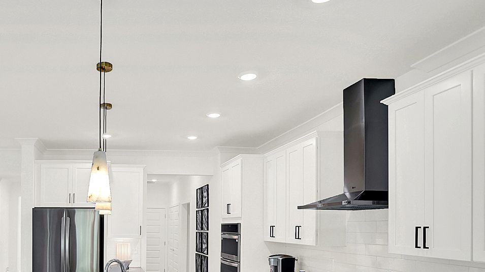 9242 Shafer Kitchen 2of2 F1 Base2