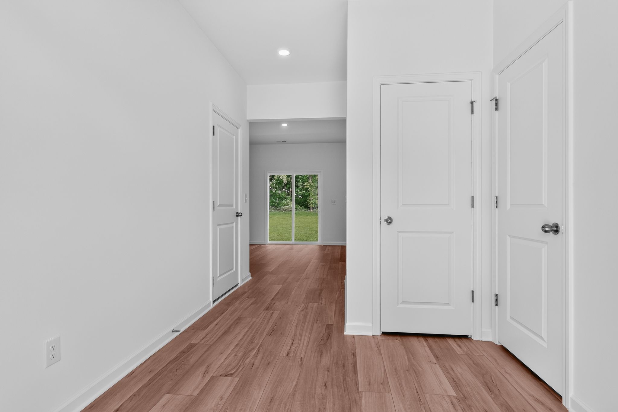 Lexington Meadows Hansom 28