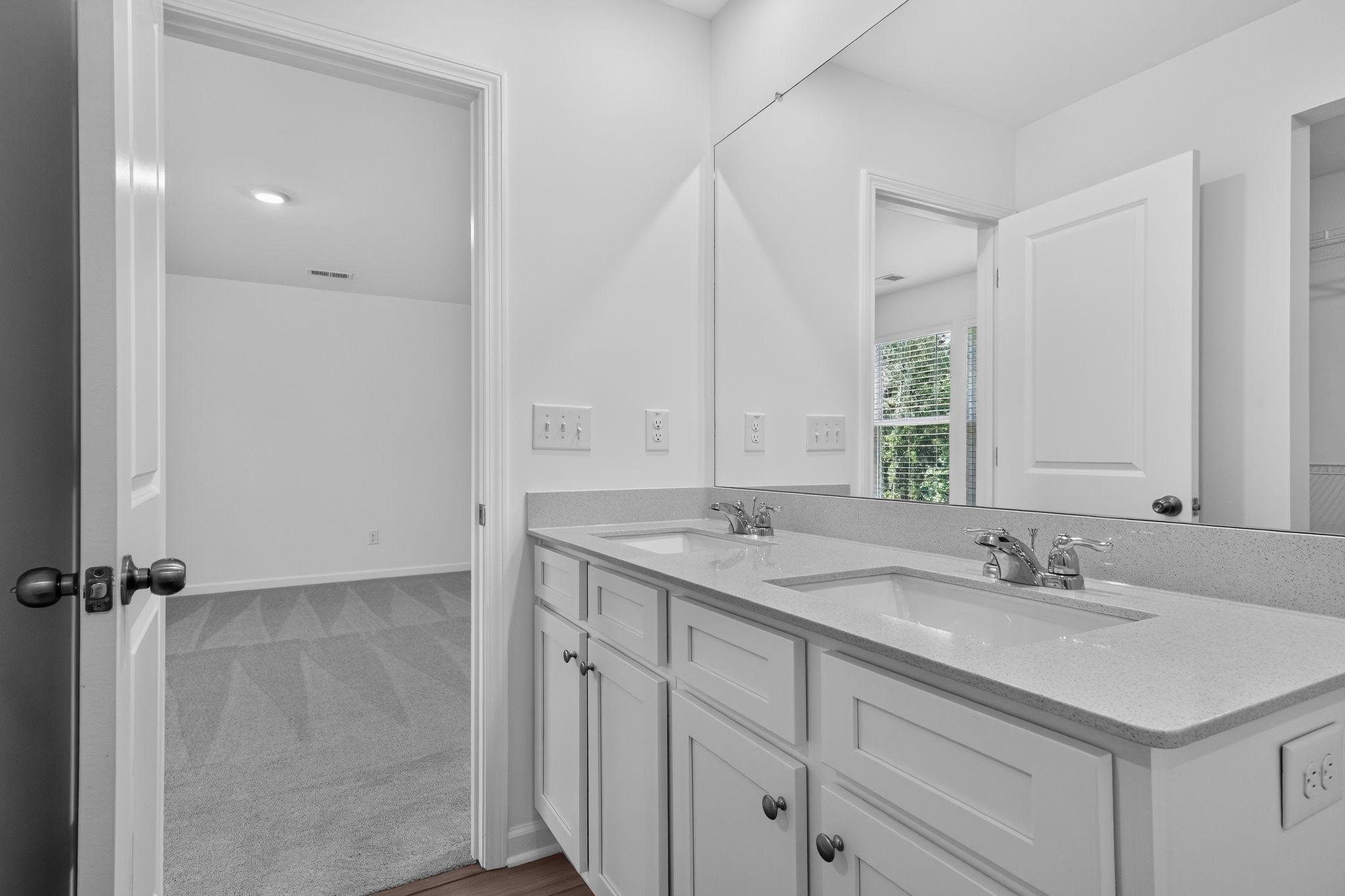Lexington Meadows Hansom 26