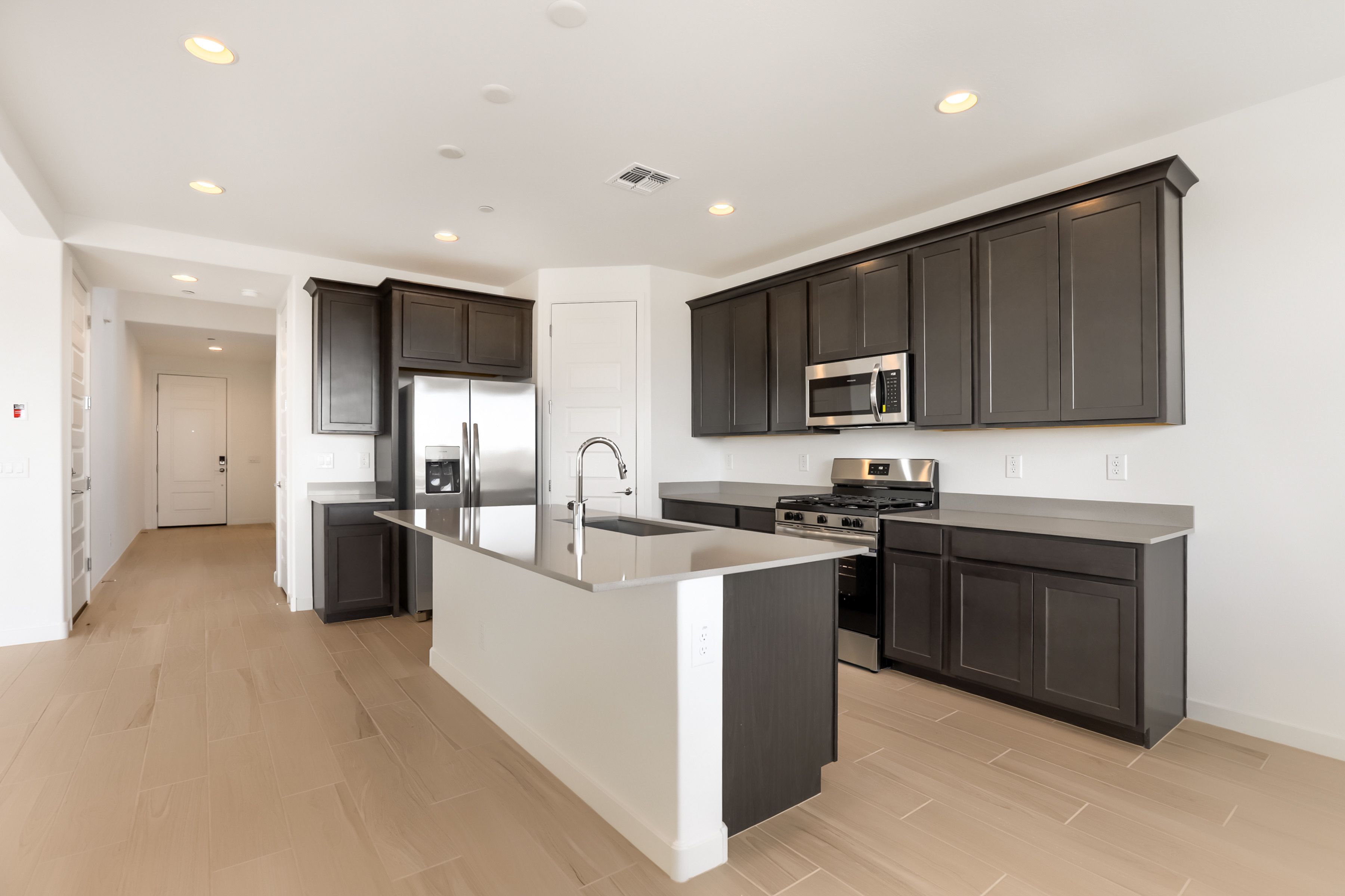 12025 Calle de Pompas W   Print Quality   004   04 Kitchen
