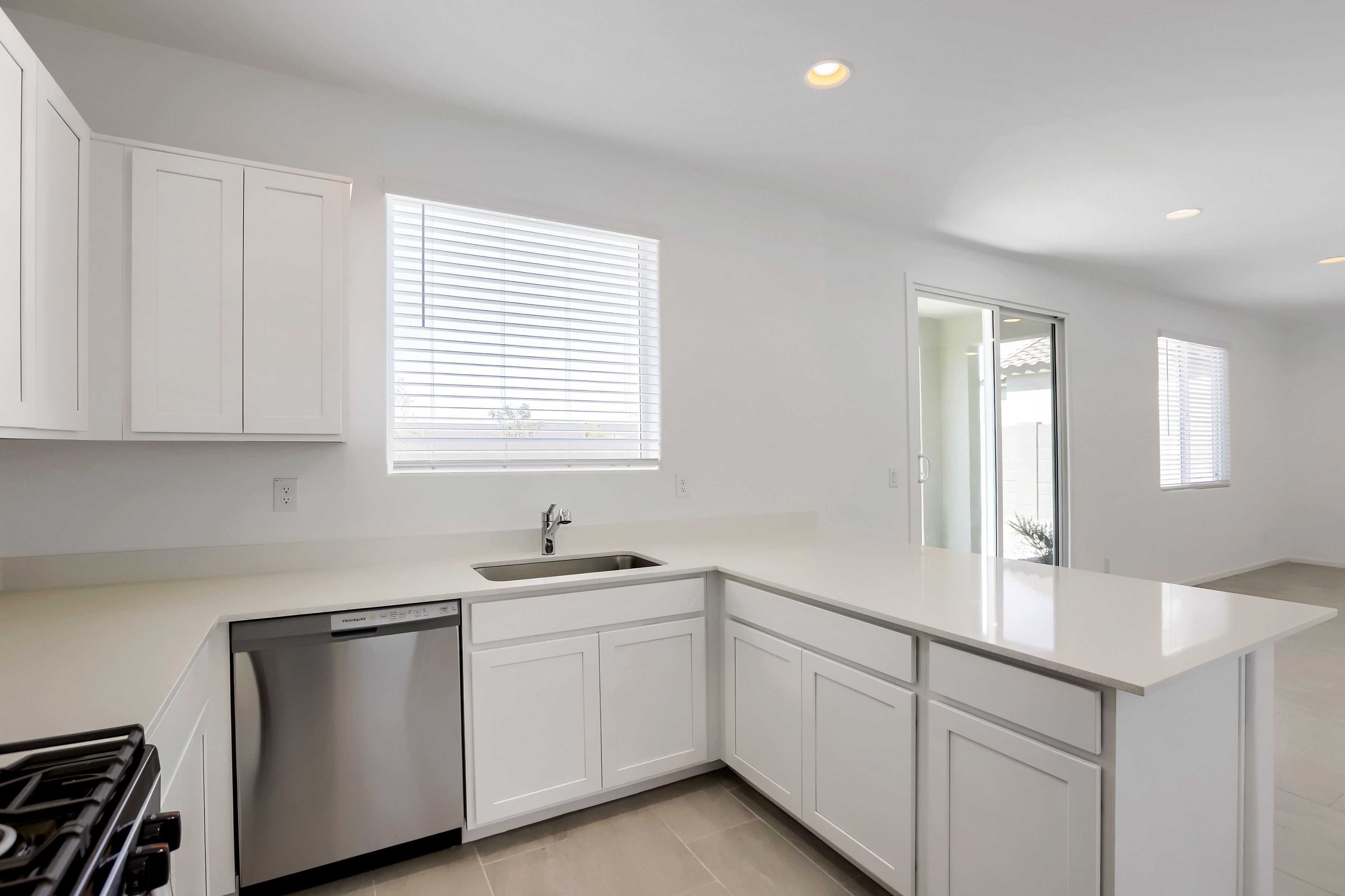 30306 W Wild Hazel Dr   Print Quality   005   05 Kitchen