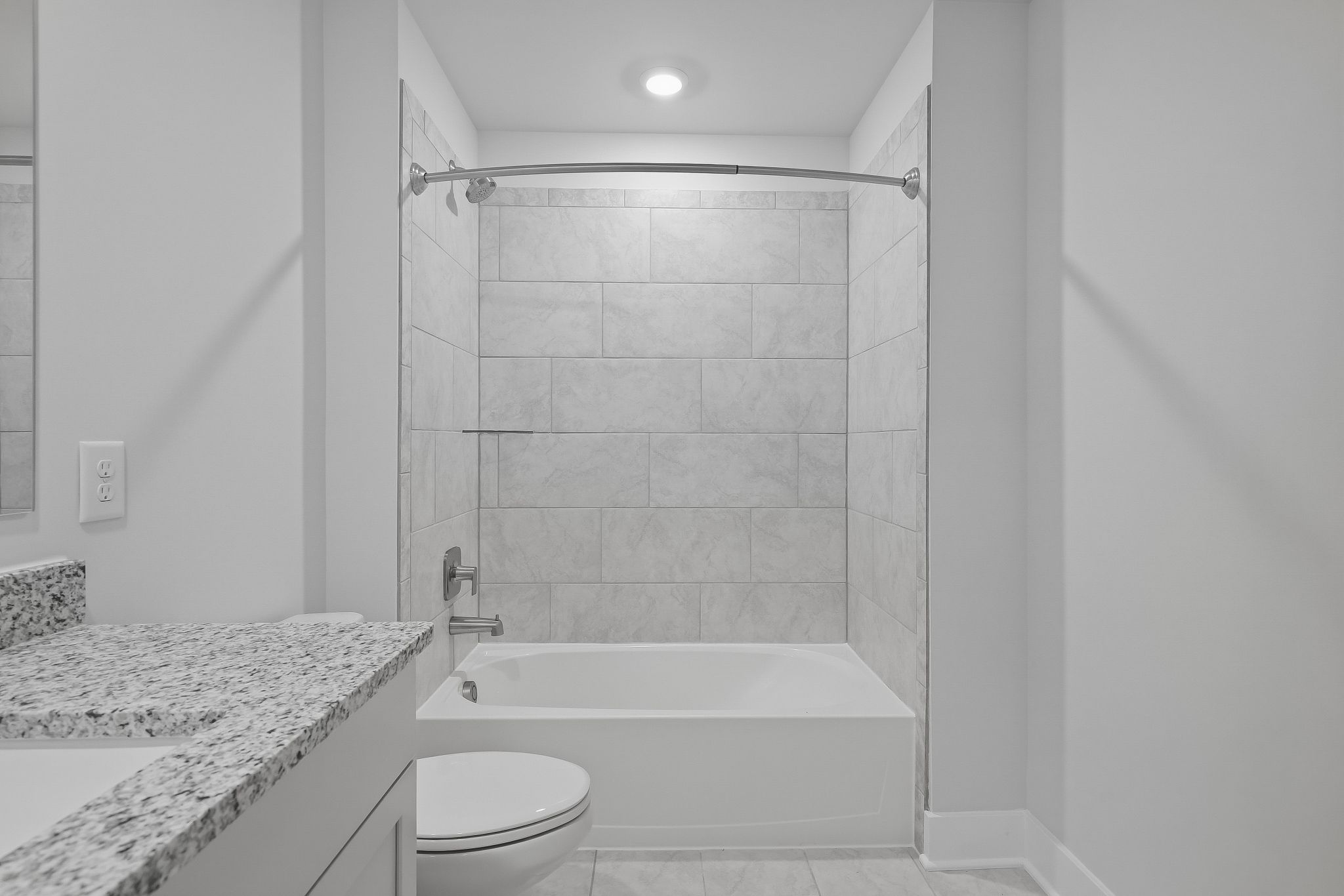 Parkland Trace Belvedere Bath3 1of4 F2