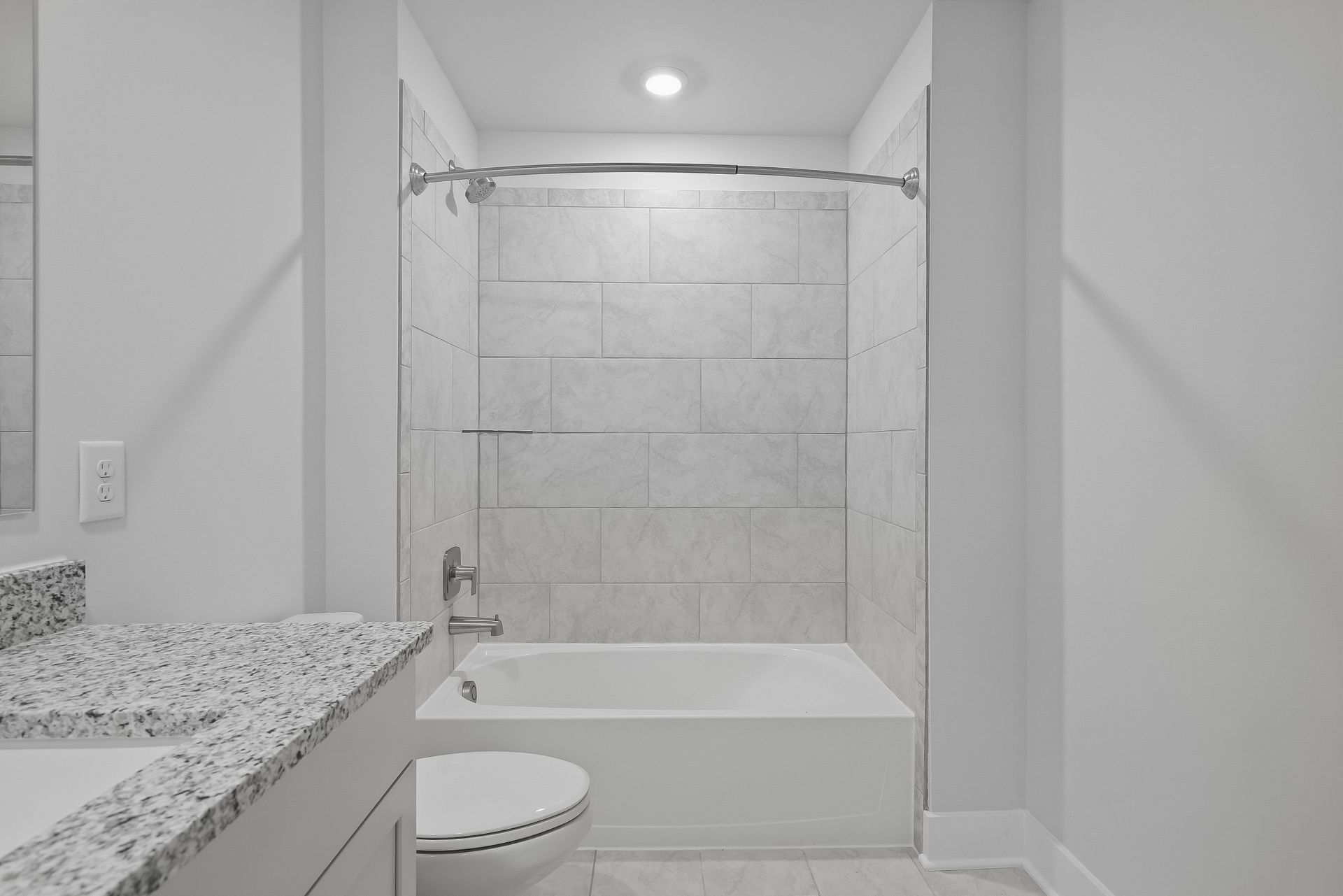 Parkland Trace Belvedere Bath3 1of4 F2