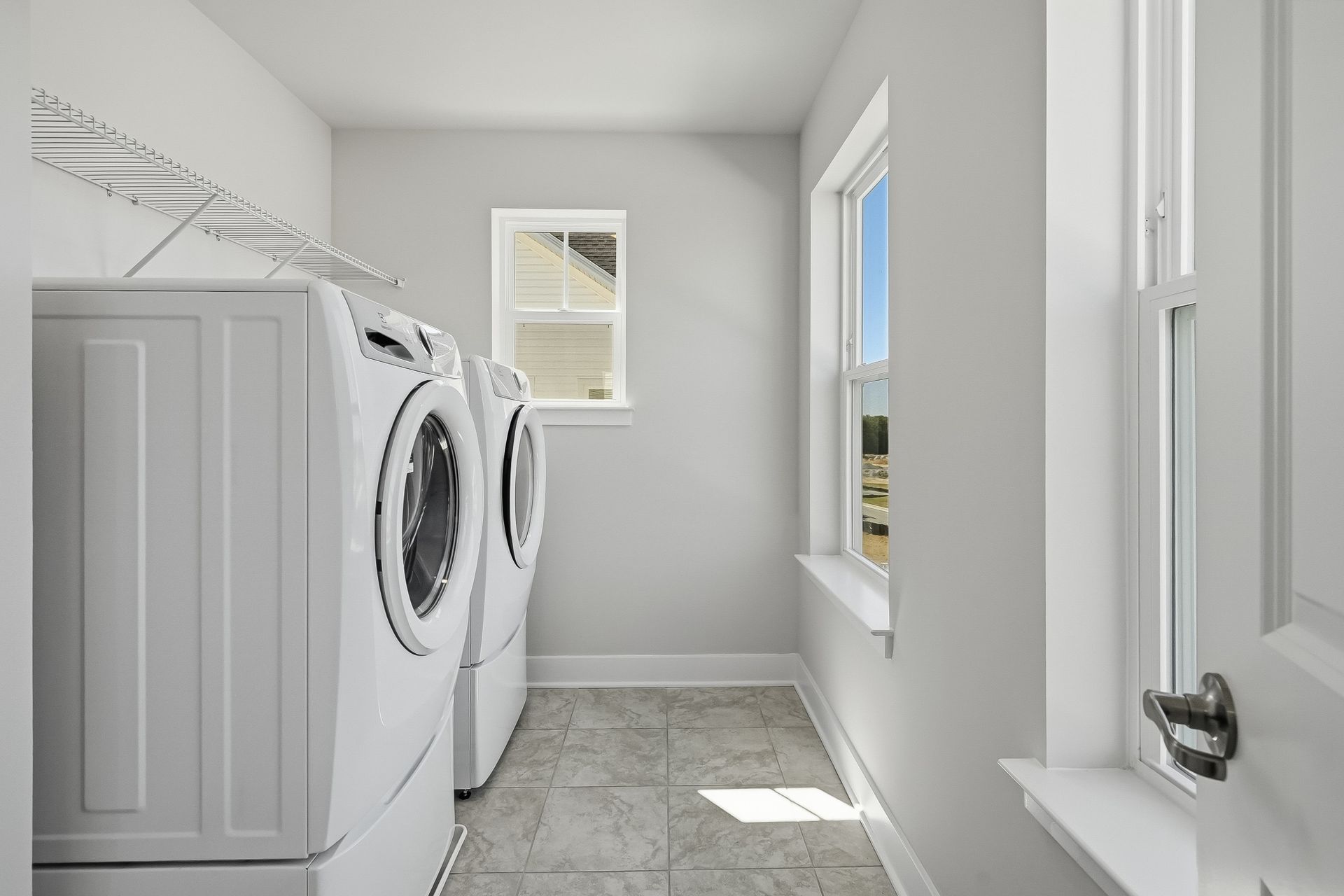 Parkland Trace Belvedere Laundry 1of2 F2