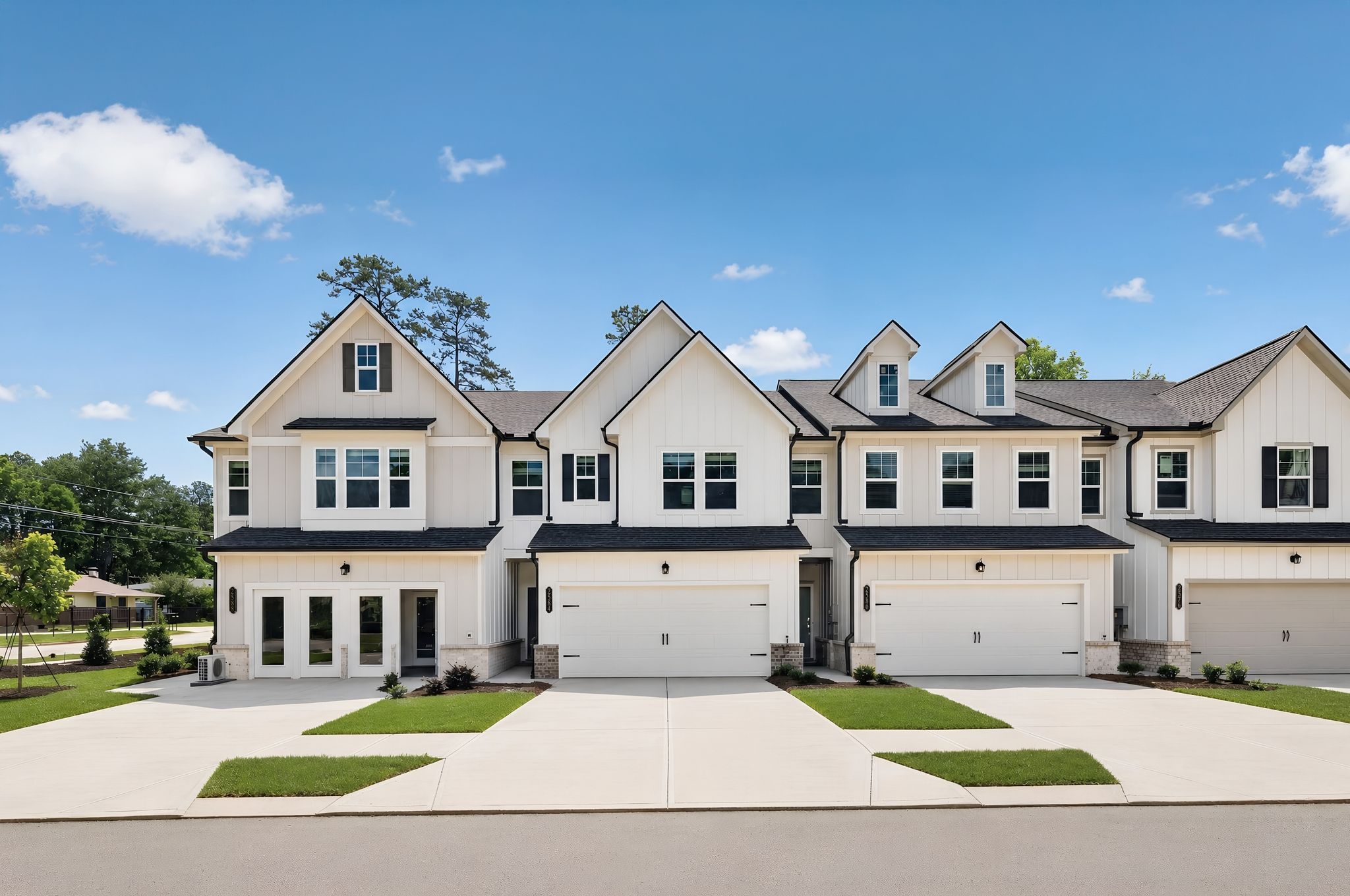 Pinewood Townhomes Smyrna 1