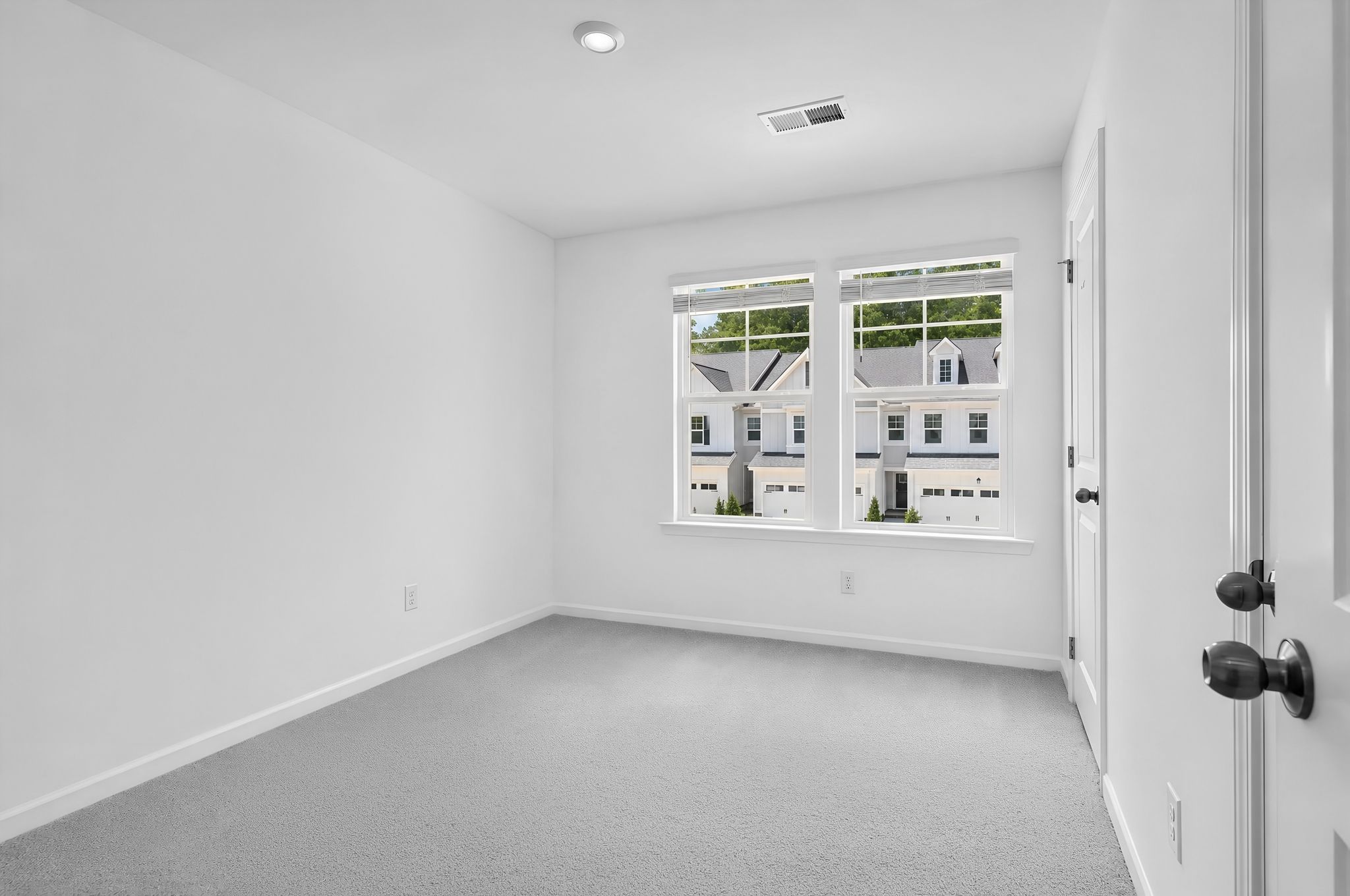 Pinewood Townhomes Smyrna 15