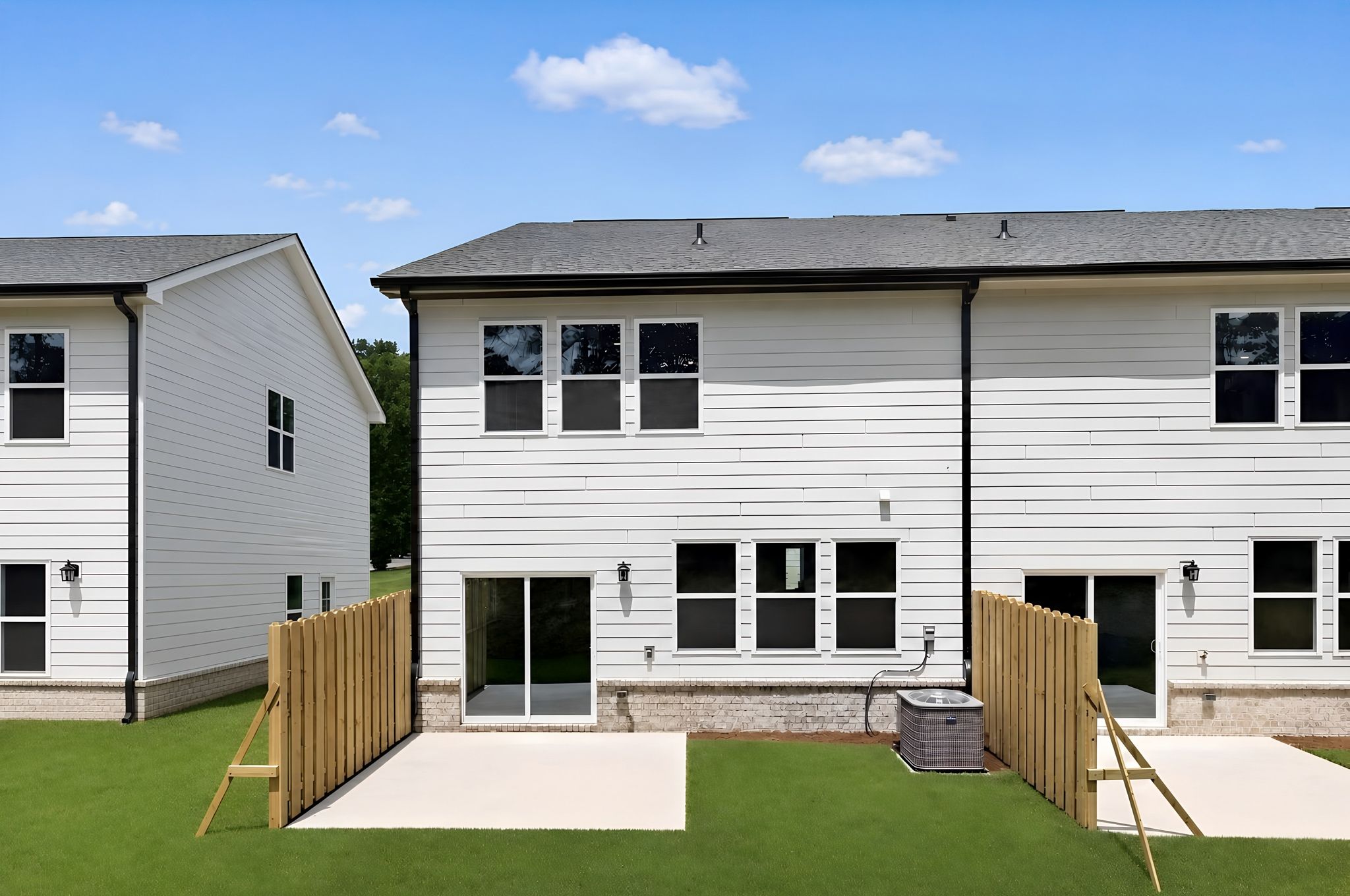 Pinewood Townhomes Smyrna 2