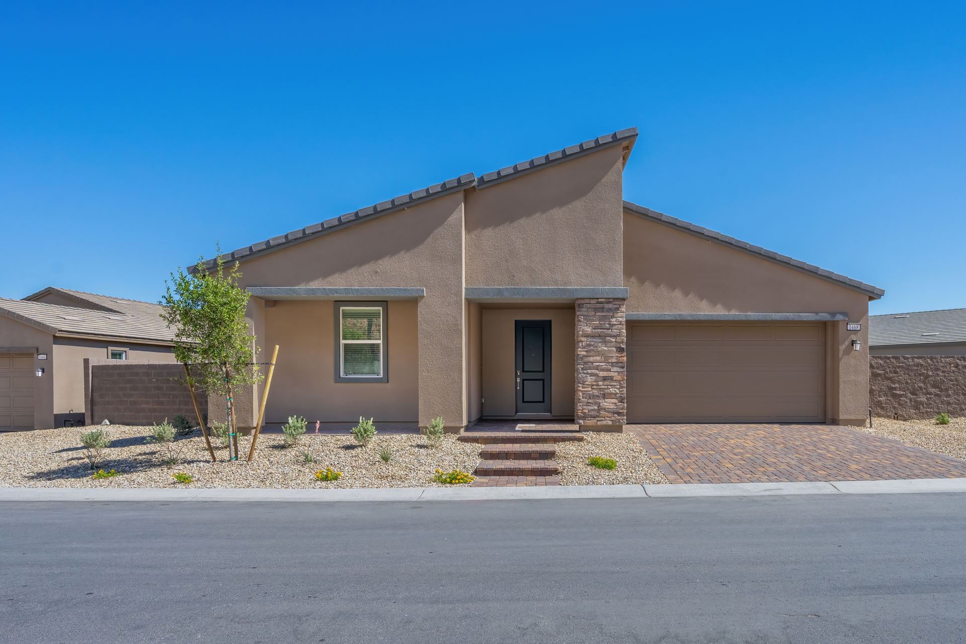 Lennar1468 Bianca Falls Drive001
