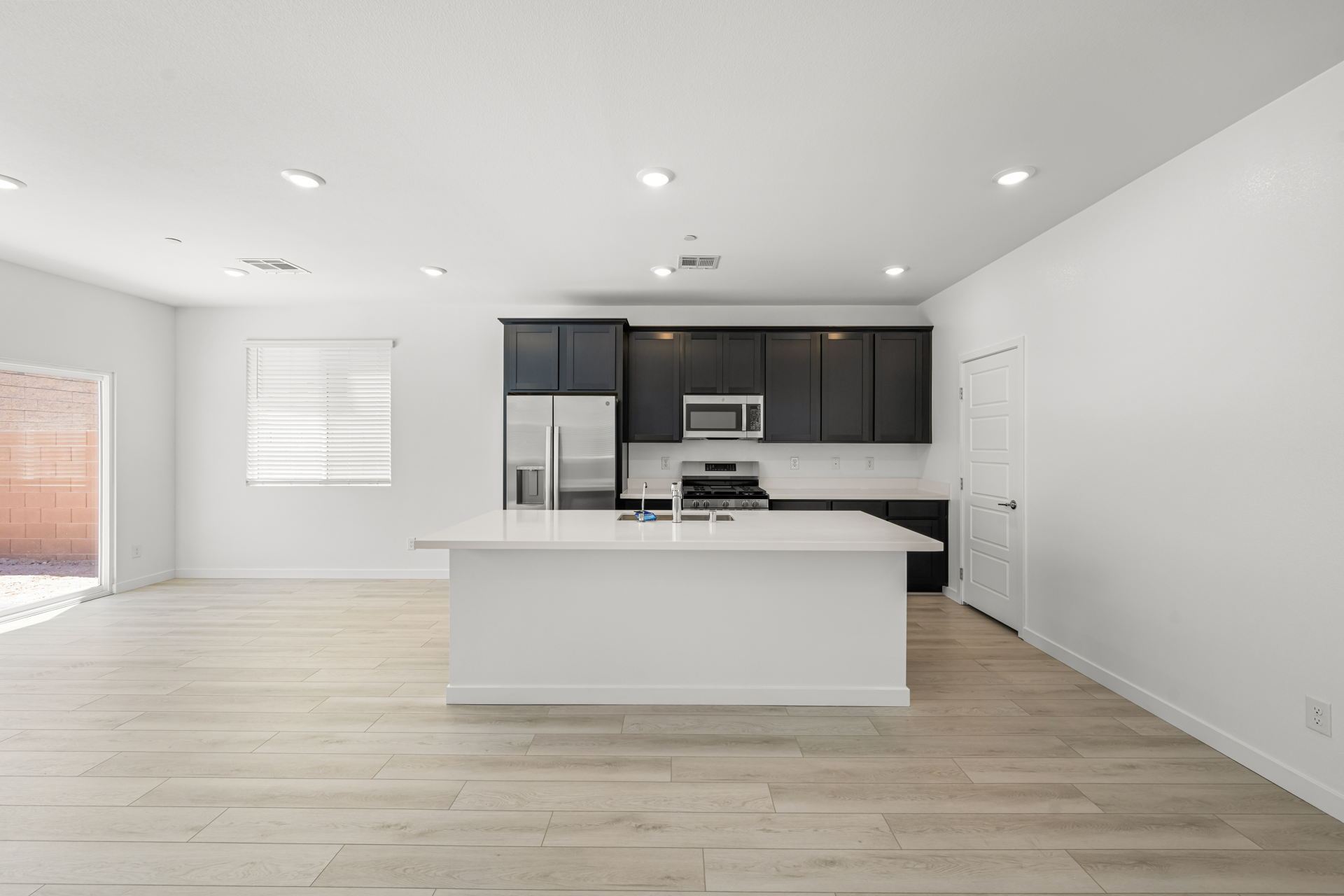 Lennar Triad Springs9777 Sunset Canyon Ave05