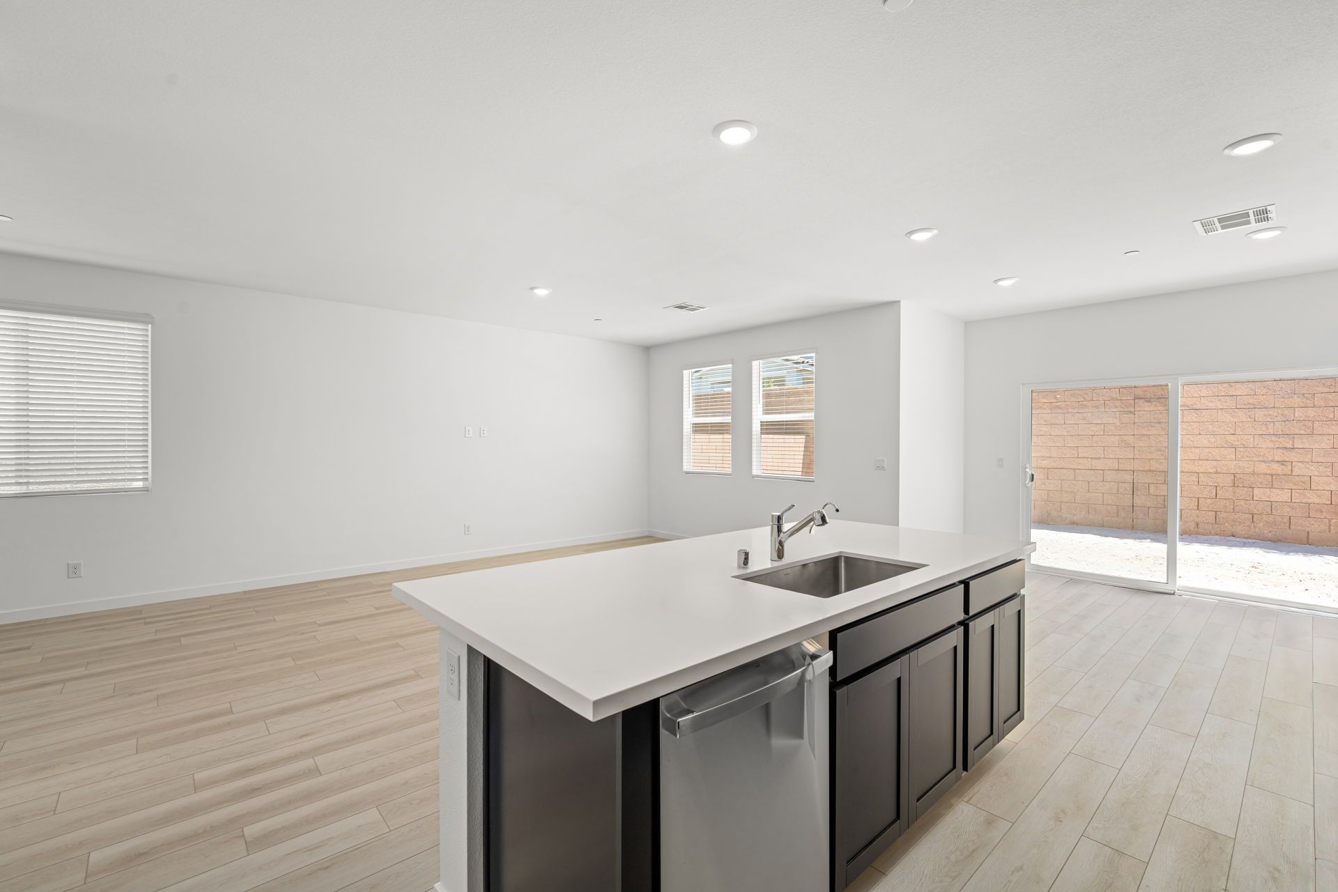 Lennar Triad Springs9777 Sunset Canyon Ave09