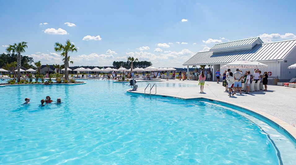 Horizonsat Summers Corner Amenity Pool 4of5