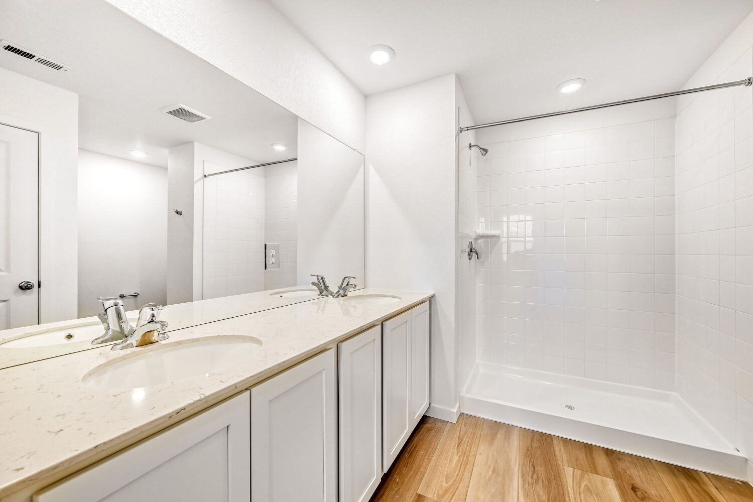 7863 Mounted Ranger Dr   Web Quality   008   08 Primary Bathroom