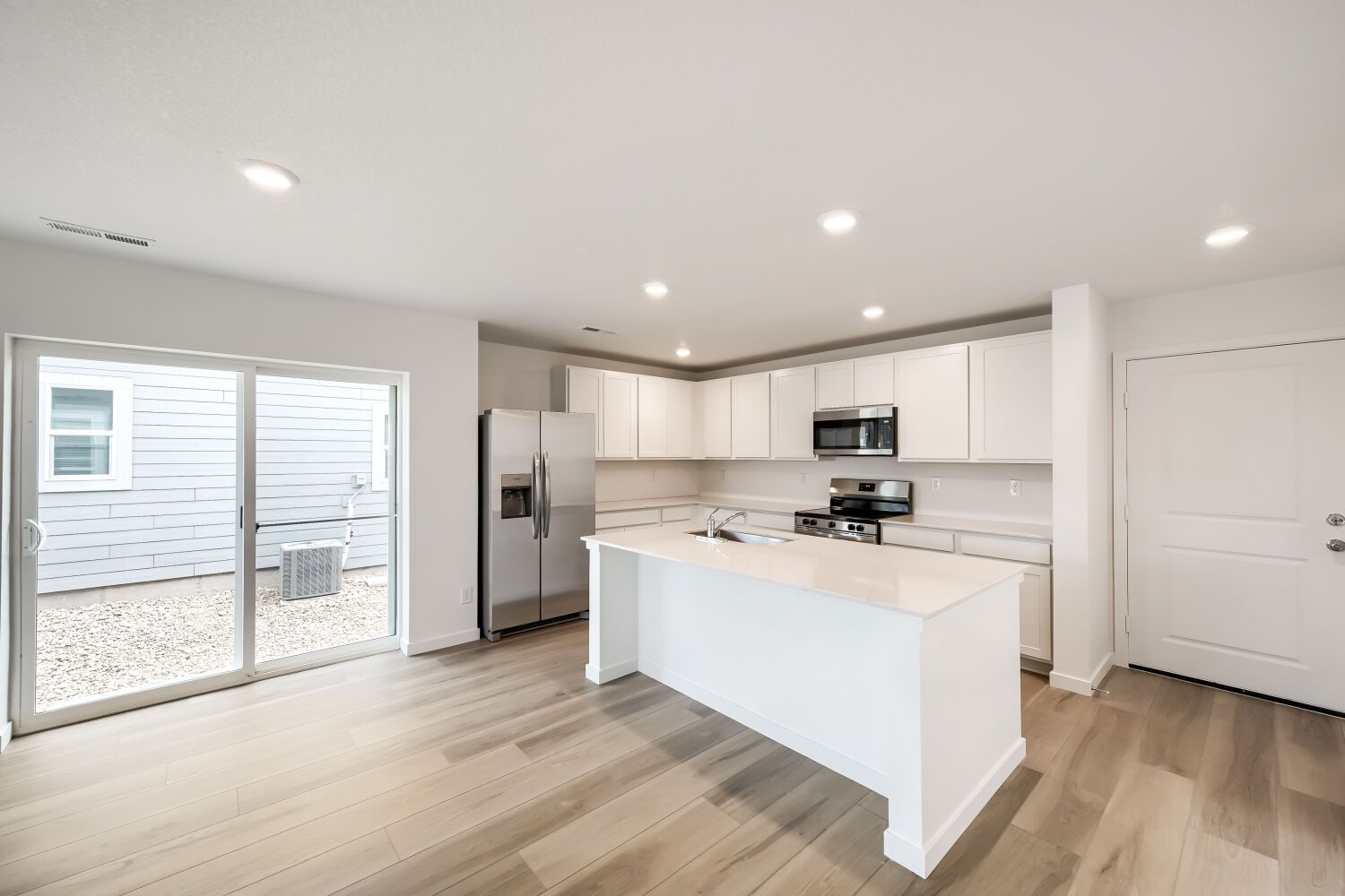 7853 Mounted Ranger Dr   Web Quality   005   05 Kitchen