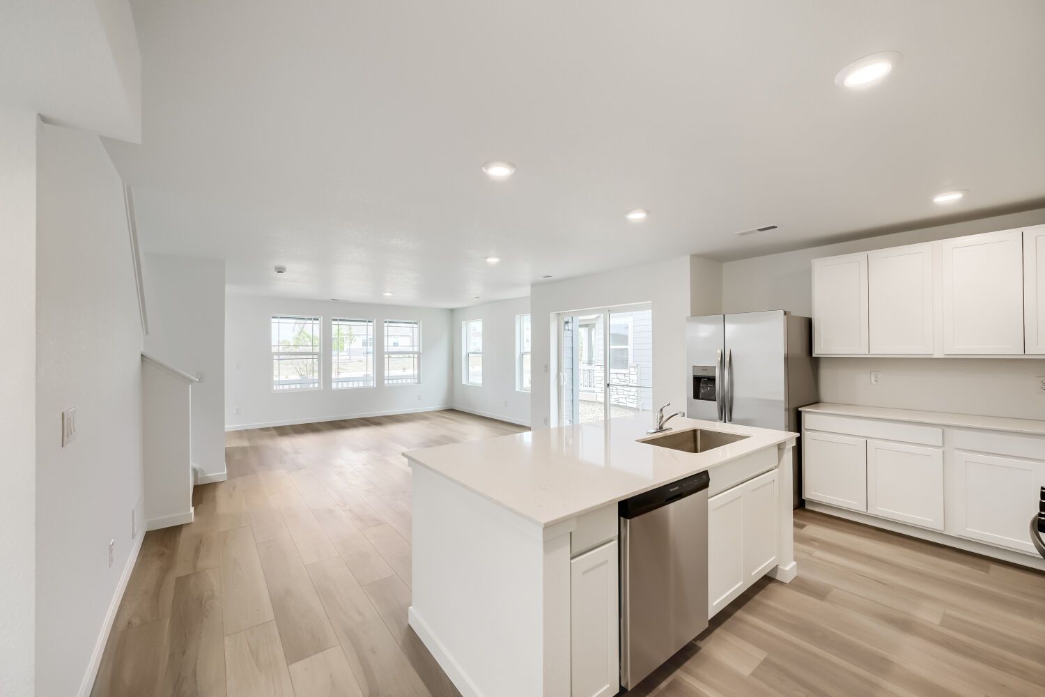 7853 Mounted Ranger Dr   Web Quality   006   06 Kitchen