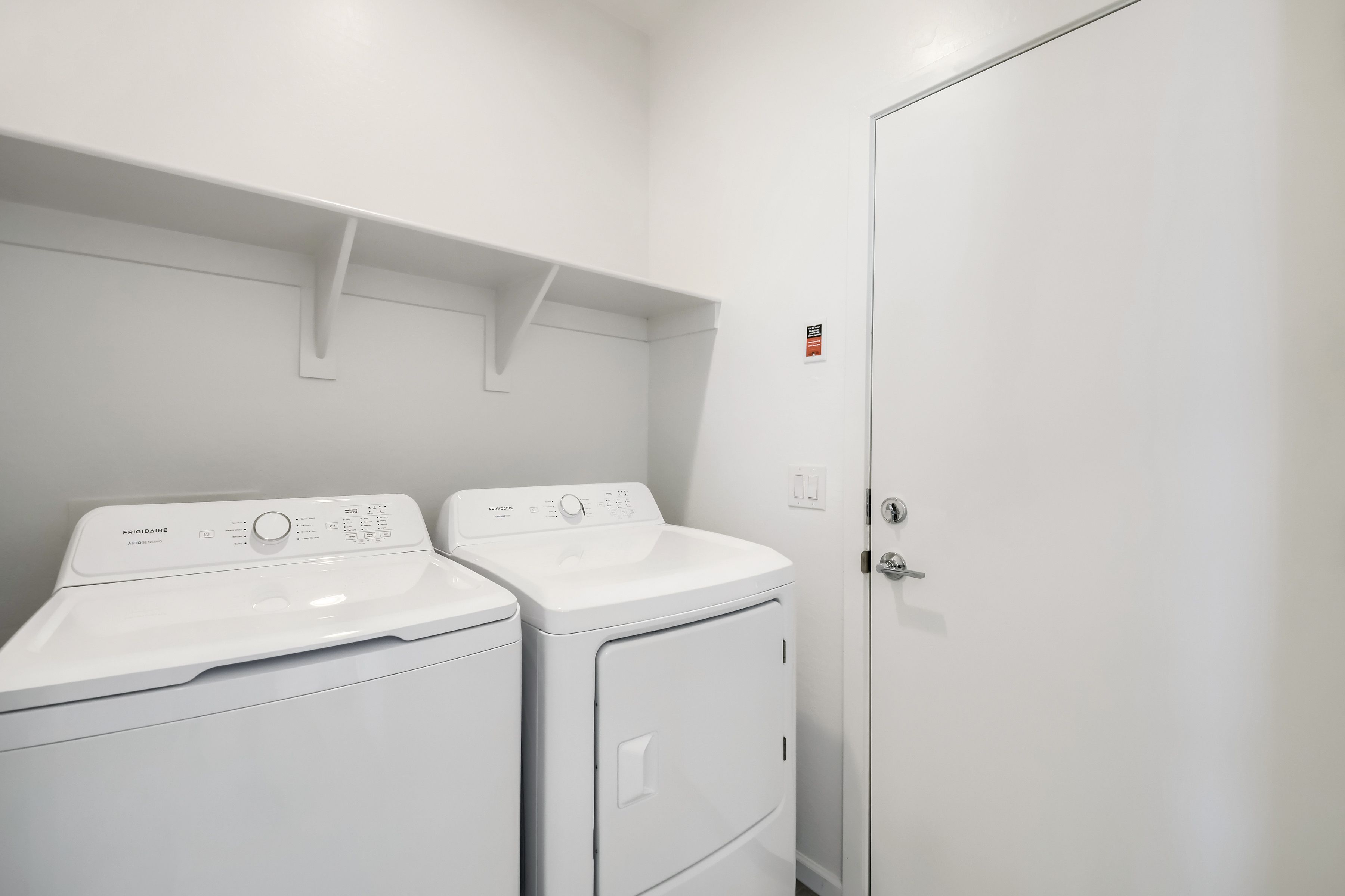 30269 W Wild Hazel Dr   Print Quality   010   10 Laundry Room