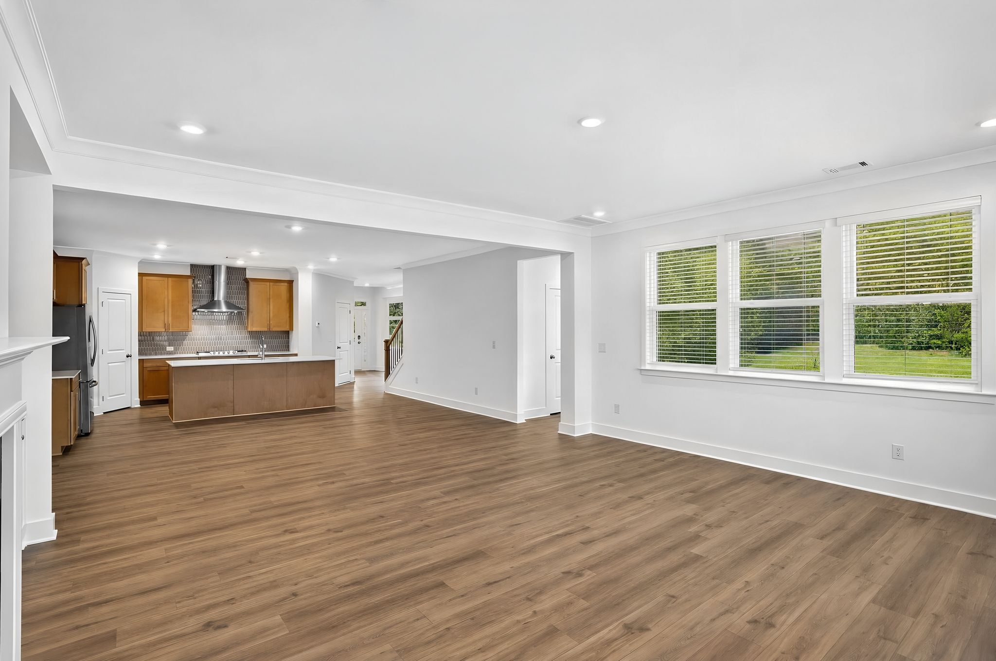 Estatesat Yellow Creek Candler 10