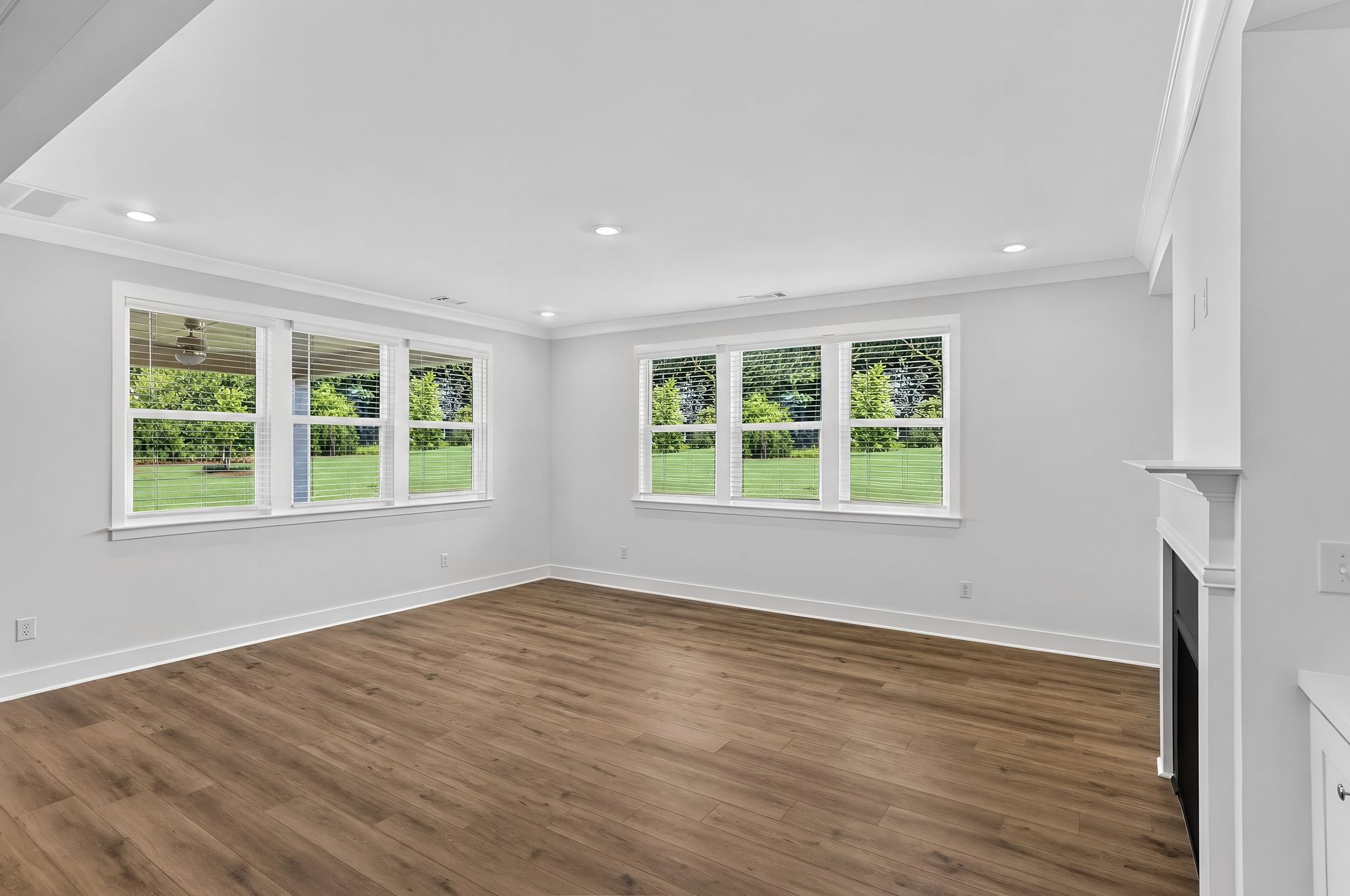 Estatesat Yellow Creek Candler 8