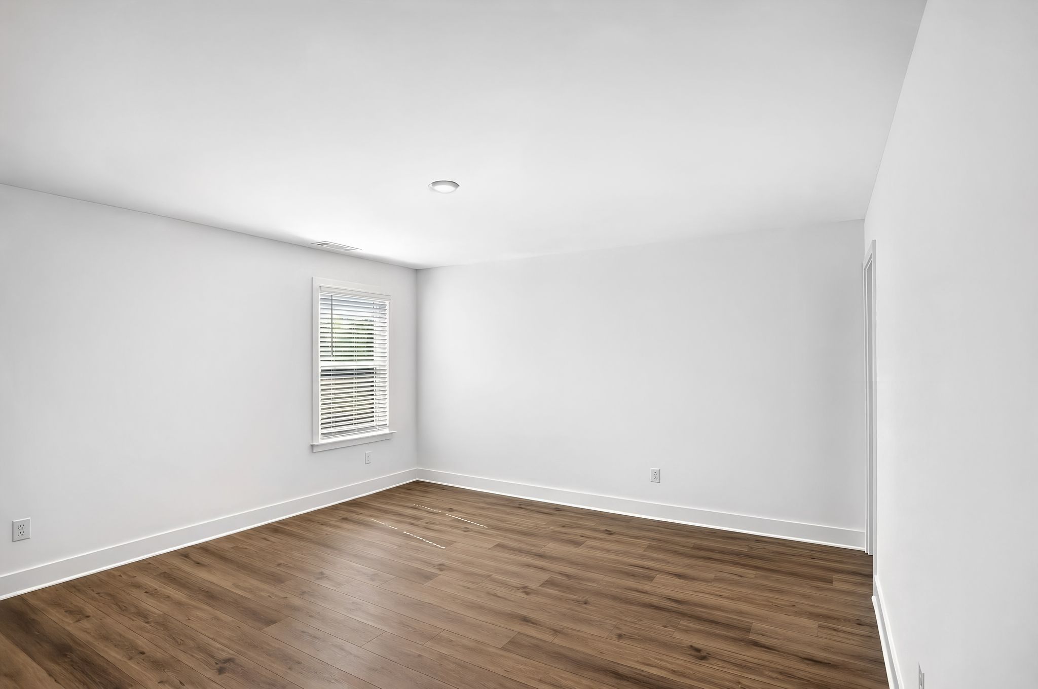 Estatesat Yellow Creek Candler 21