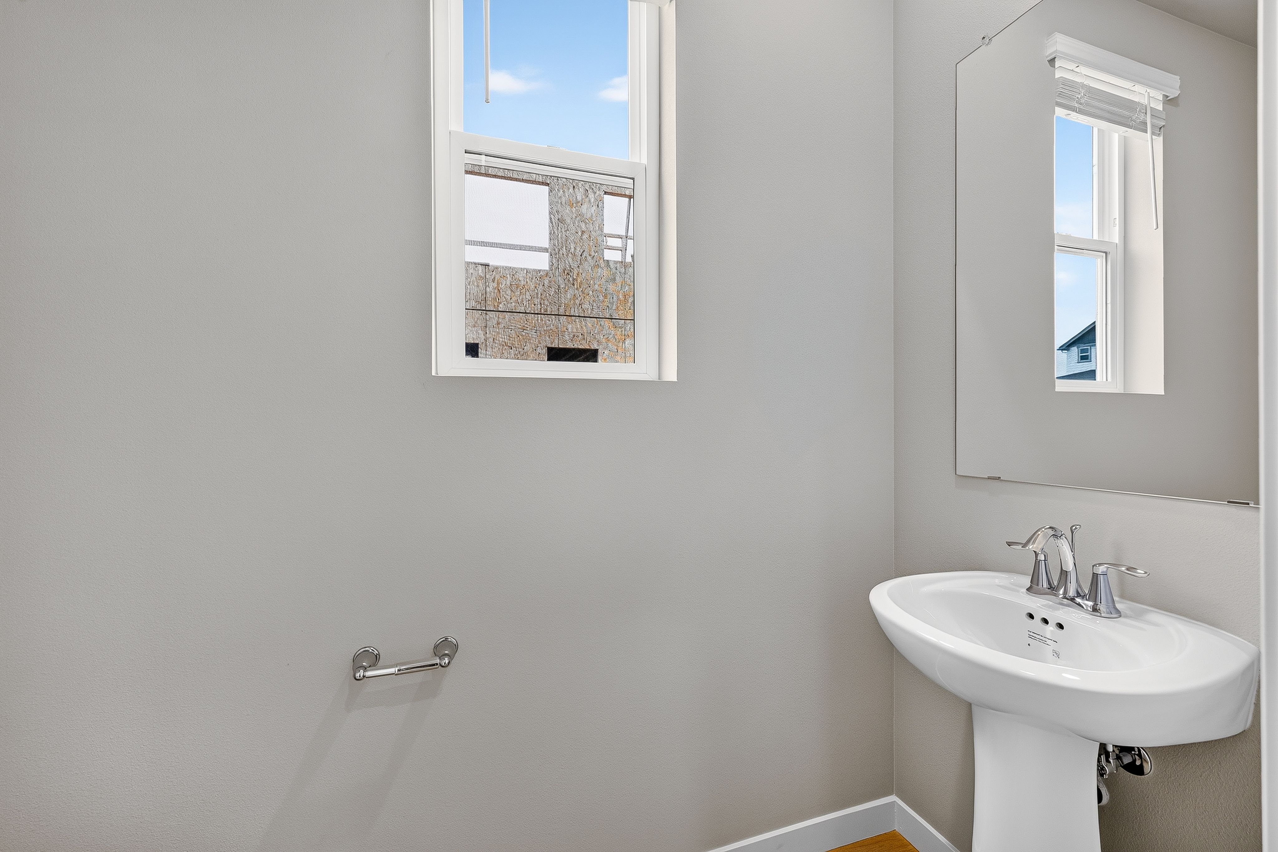 121 West Opal 27