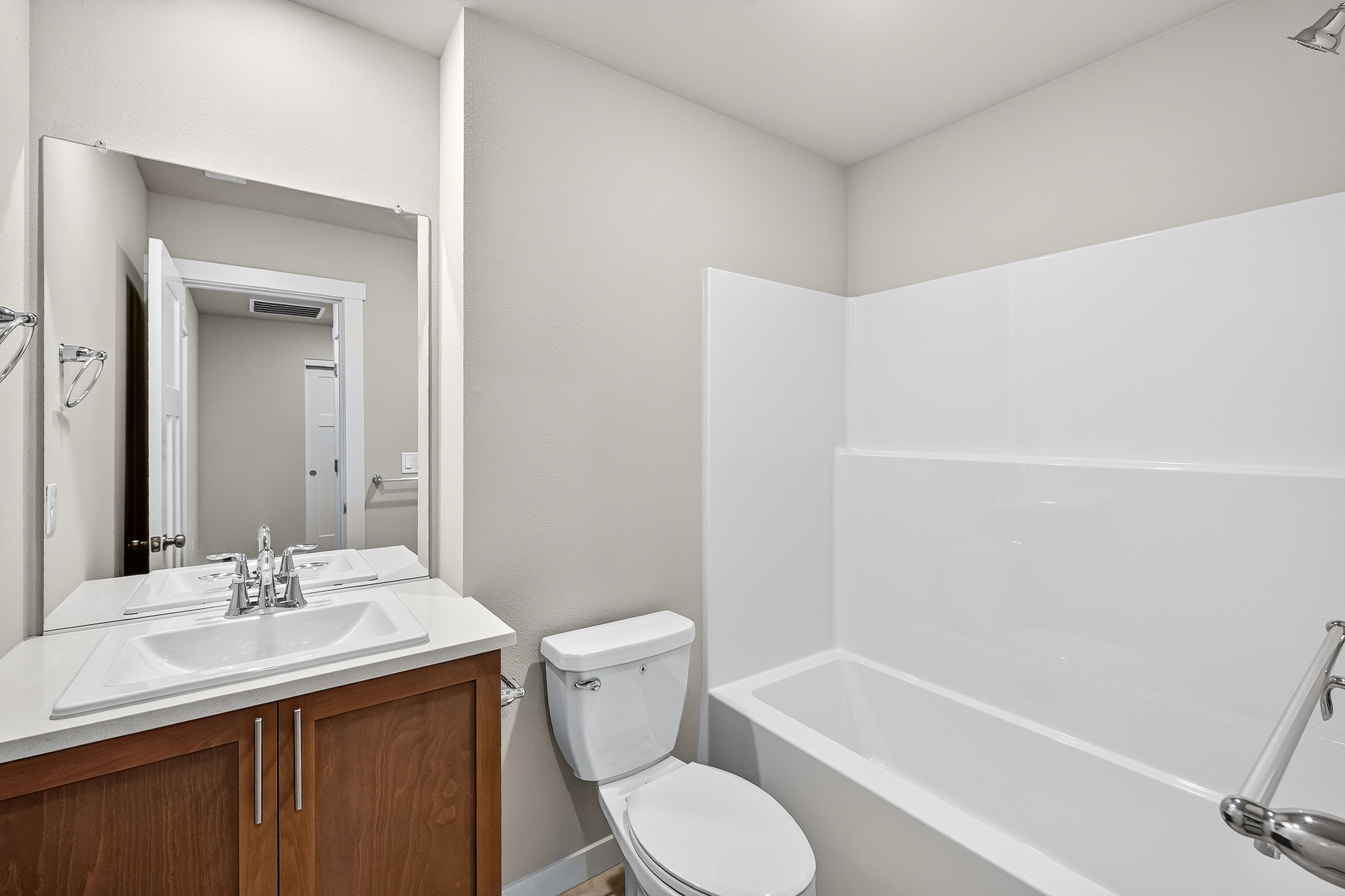 121 West Opal 29