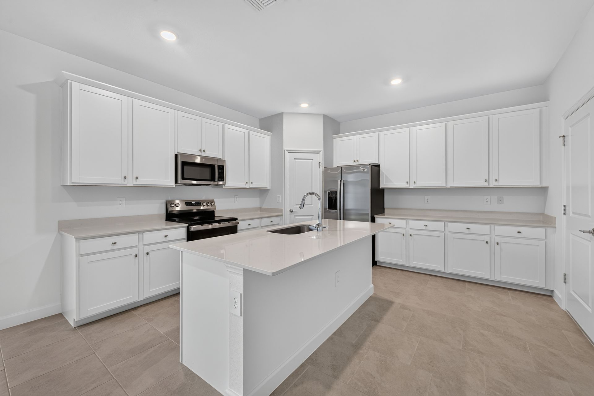 11 13284 Grassmere Ct Kitchen 4385