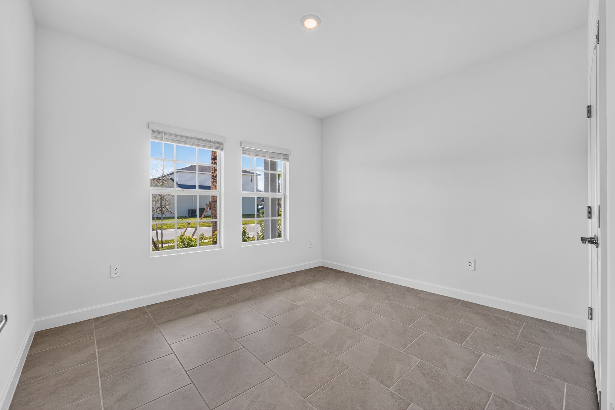 16 13290 Grassmere Ct Bedroom 4469