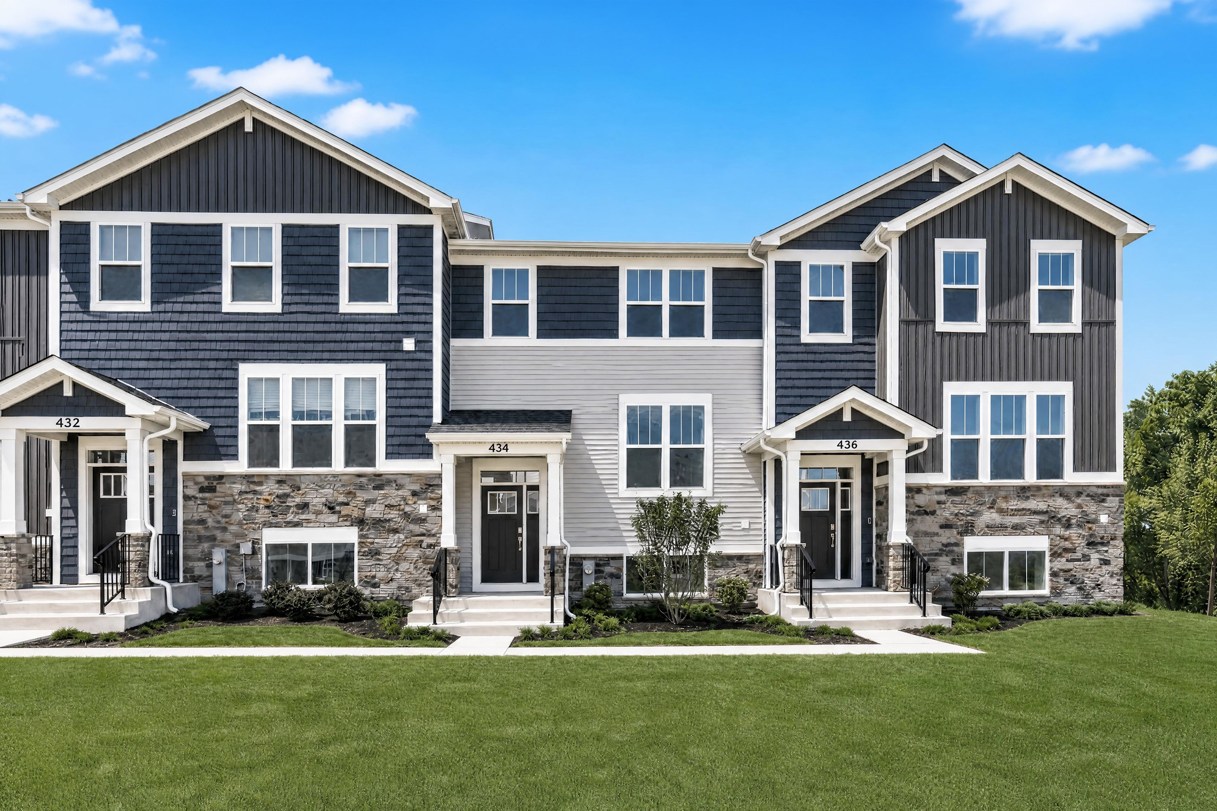 Amherst - Oaks of Volo - Urban Townhomes: Volo, Wisconsin - Lennar