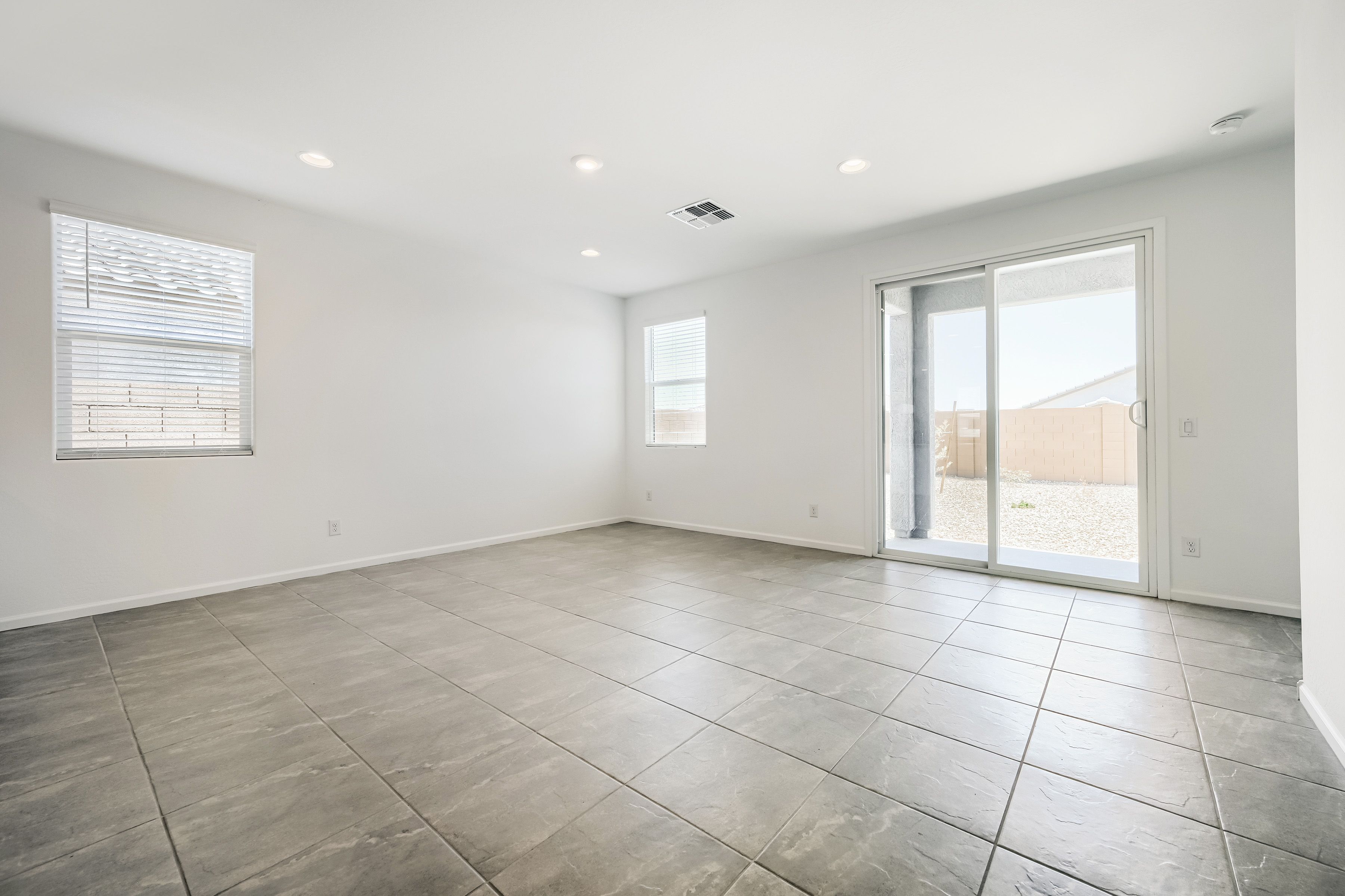 23451 W Chipman Rd   Print Quality   003   03 Living Room