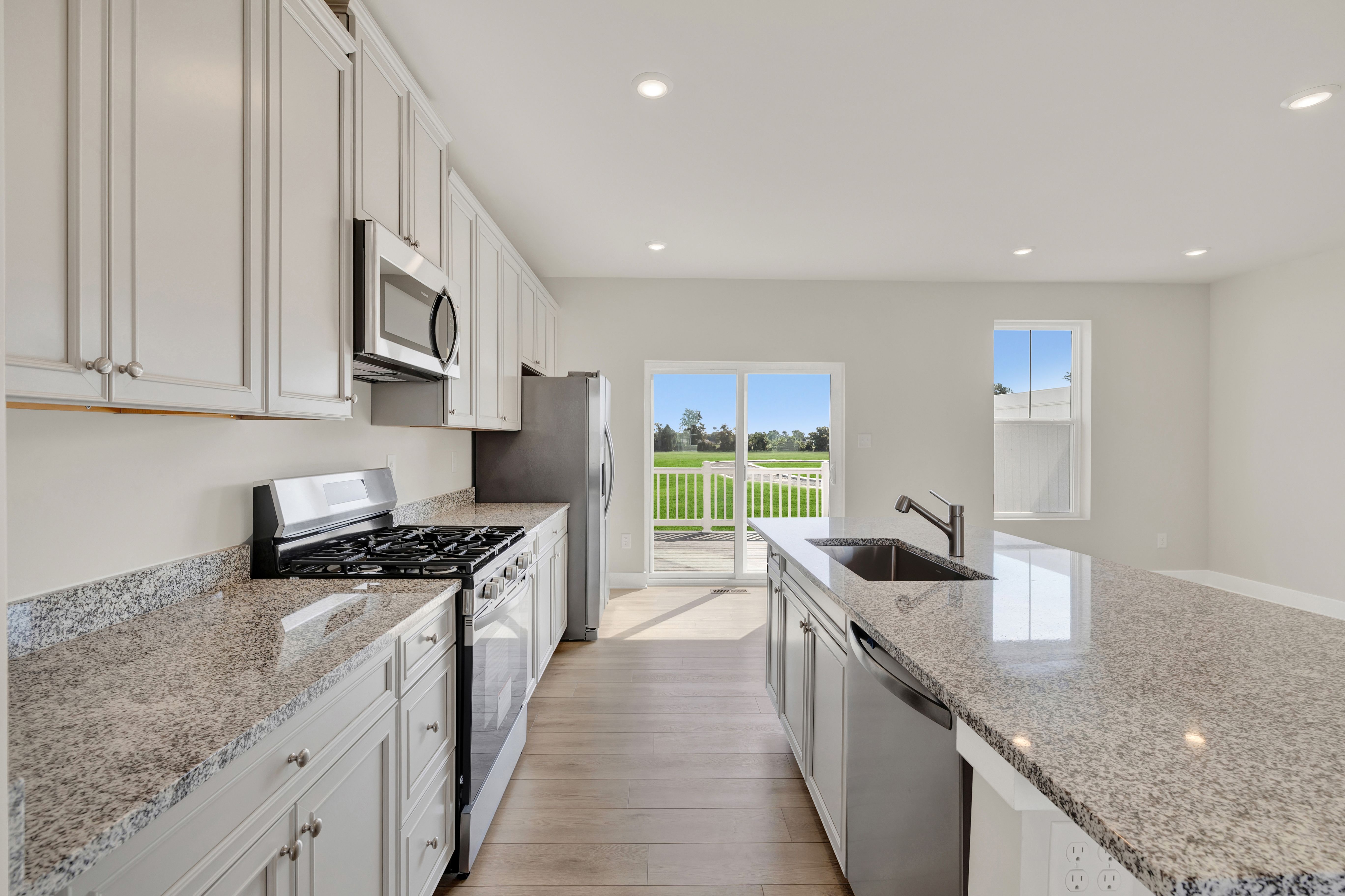 South Shore Plantation Lakes Tennyson Kitchen 3of3