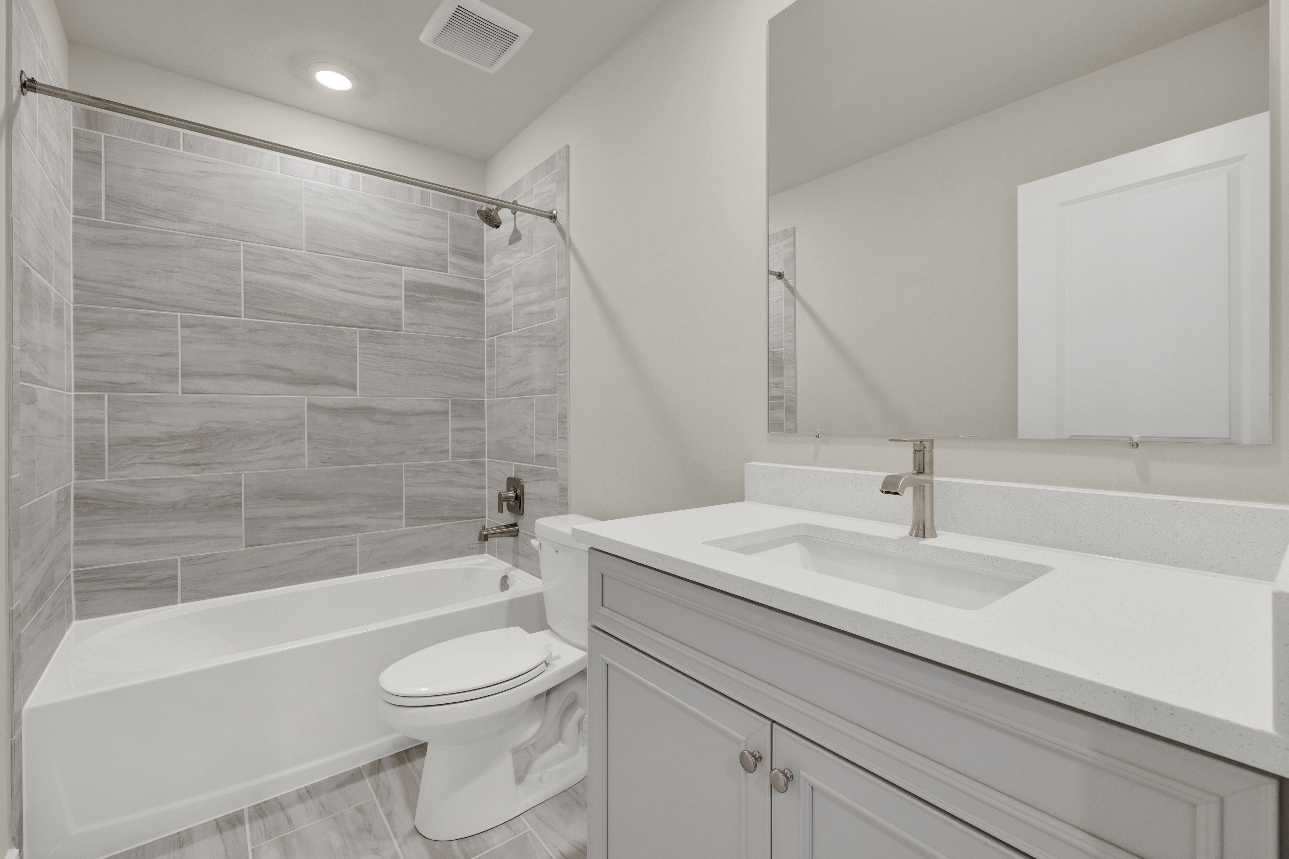 South Shore Plantation Lakes Canton Finished Bath1