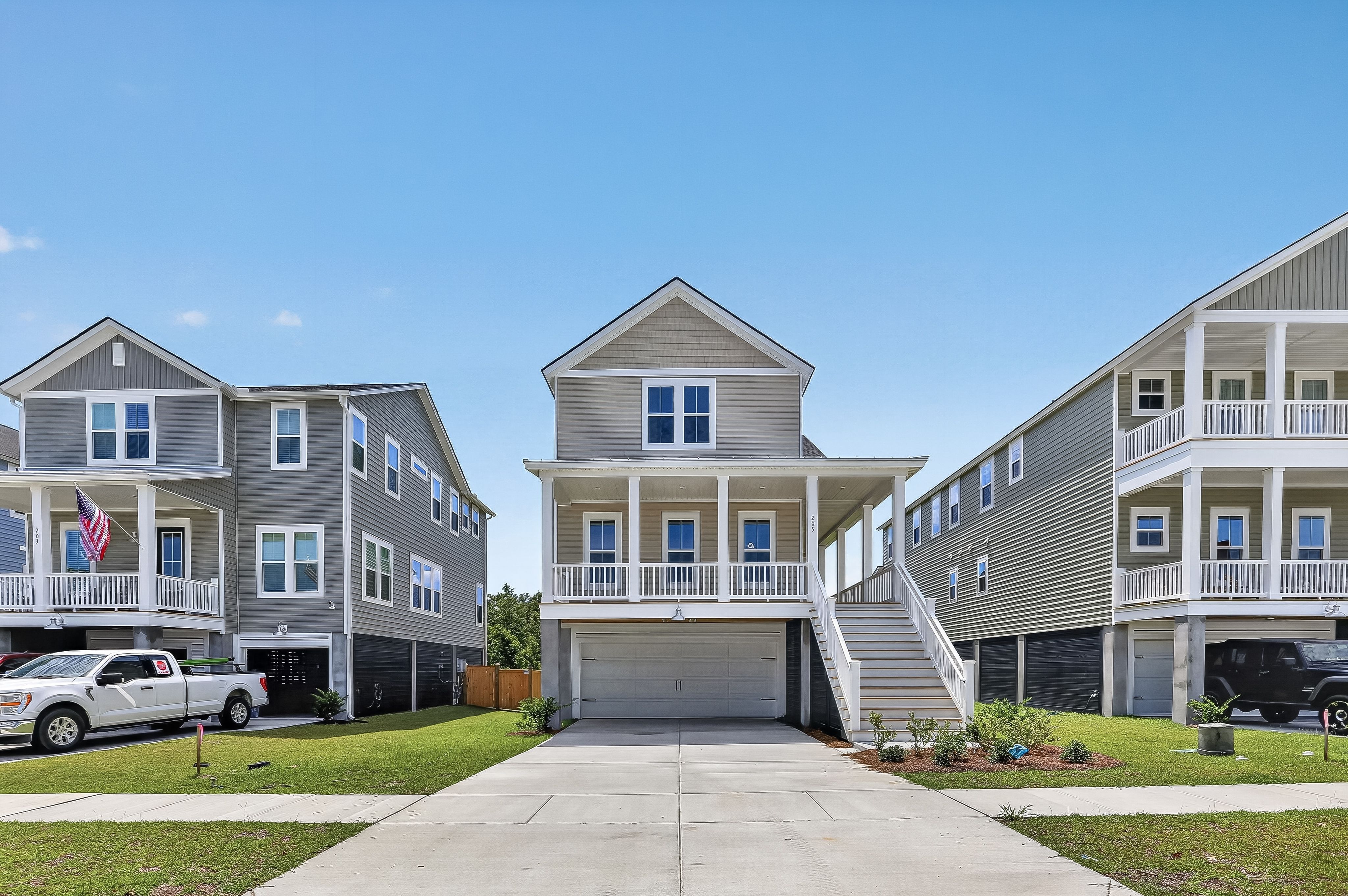 205 THREADED FERN ST (TRADD)