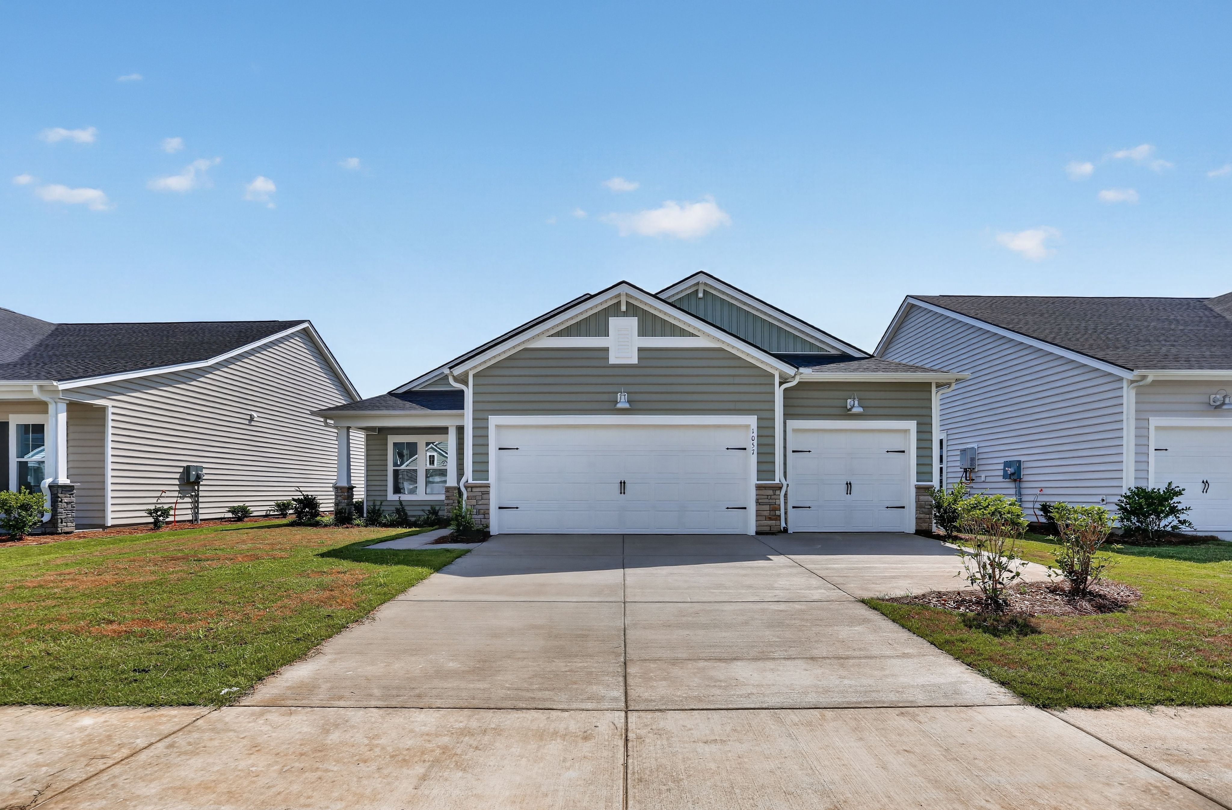 1057 OYSTER DRILL DRIVE (MAGNOLIA)