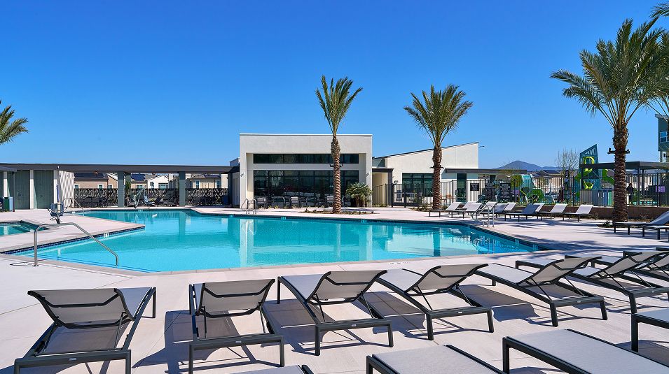 Sunbow Amenity Pool 1of3