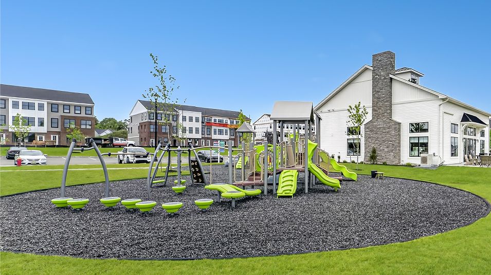 Hopewell Parc Amenity Playground 1of2
