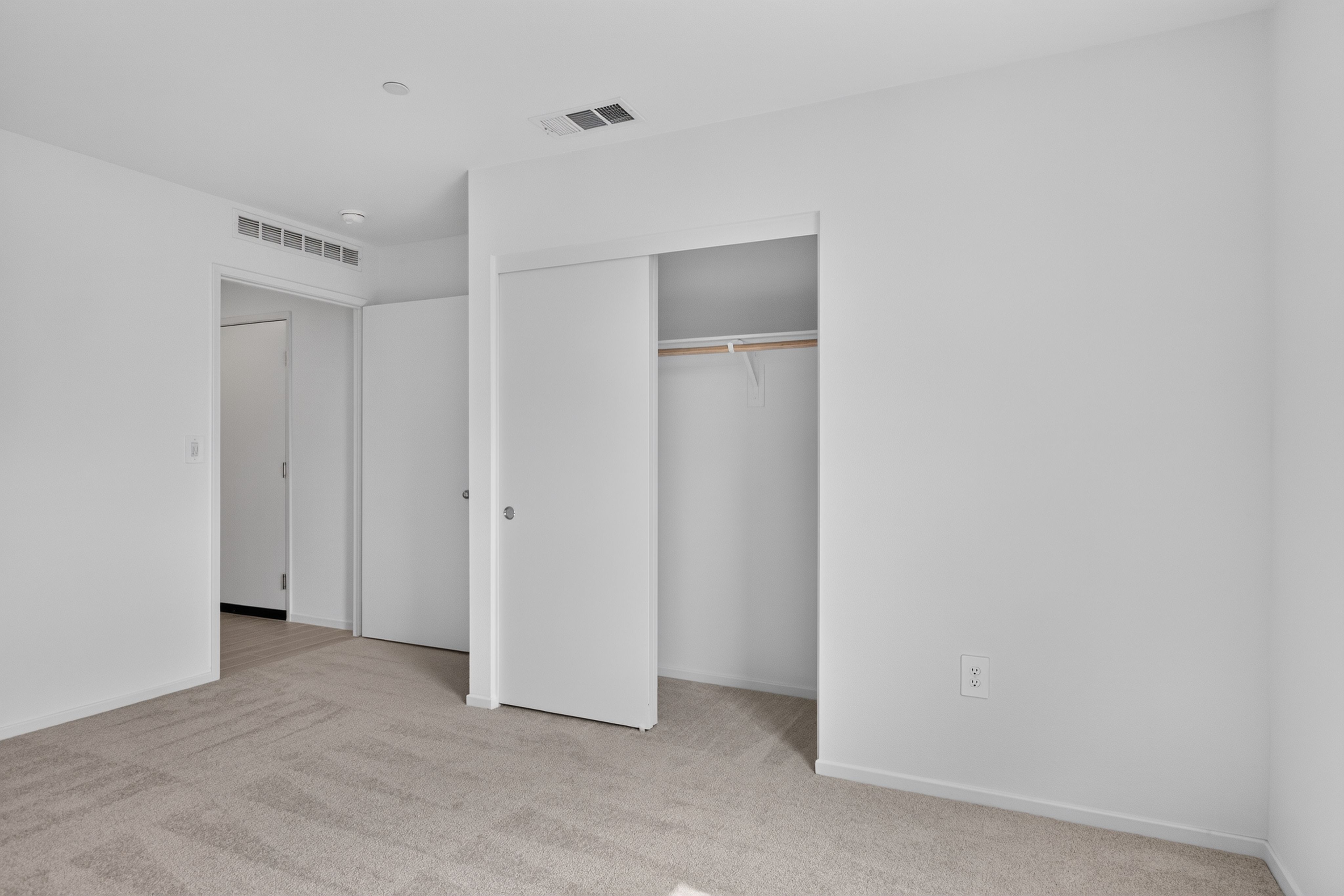 13 79355 Valor Ln Bedroom 7774