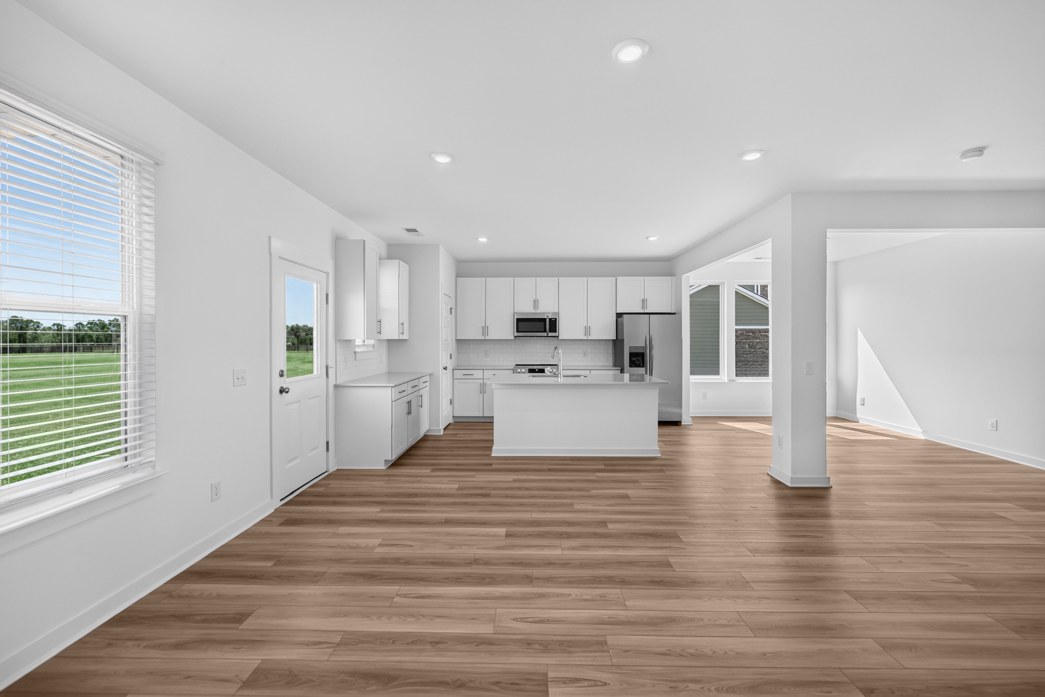 Dillon Pointe Mayflower8 5
