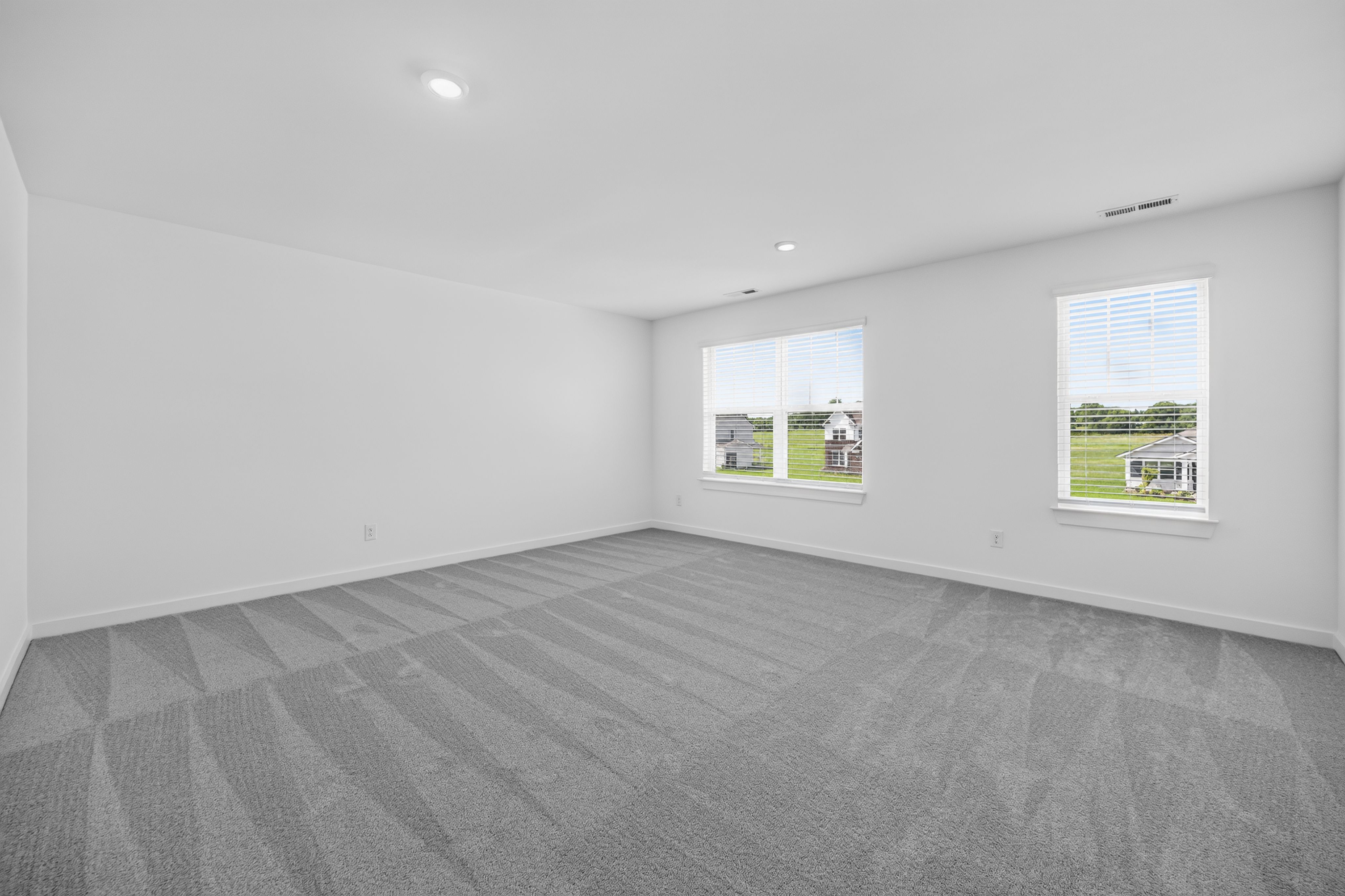 Dillon Pointe Mayflower8 10