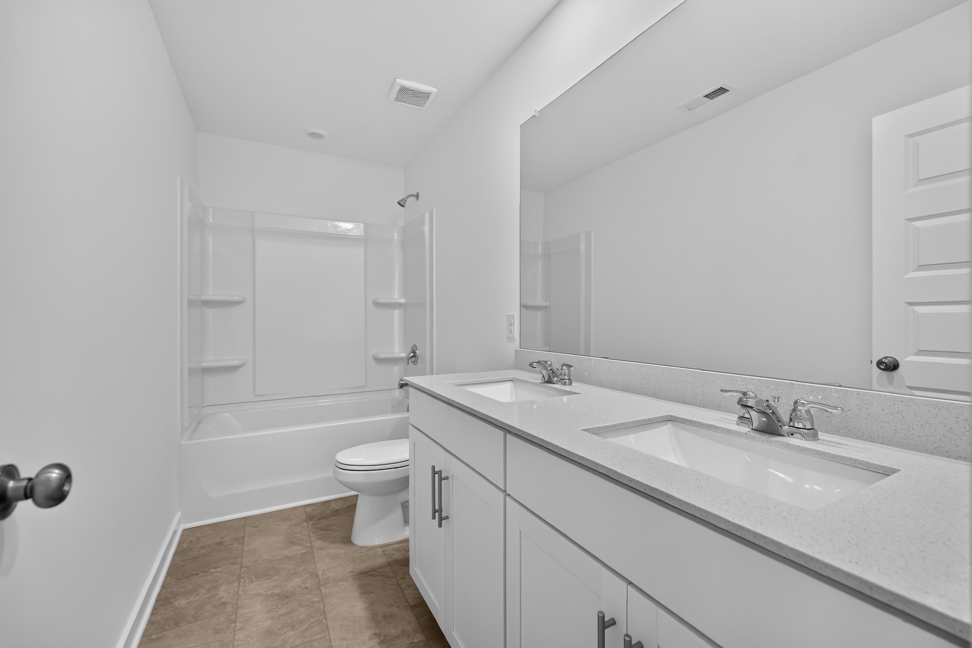 Dillon Pointe Mayflower8 13