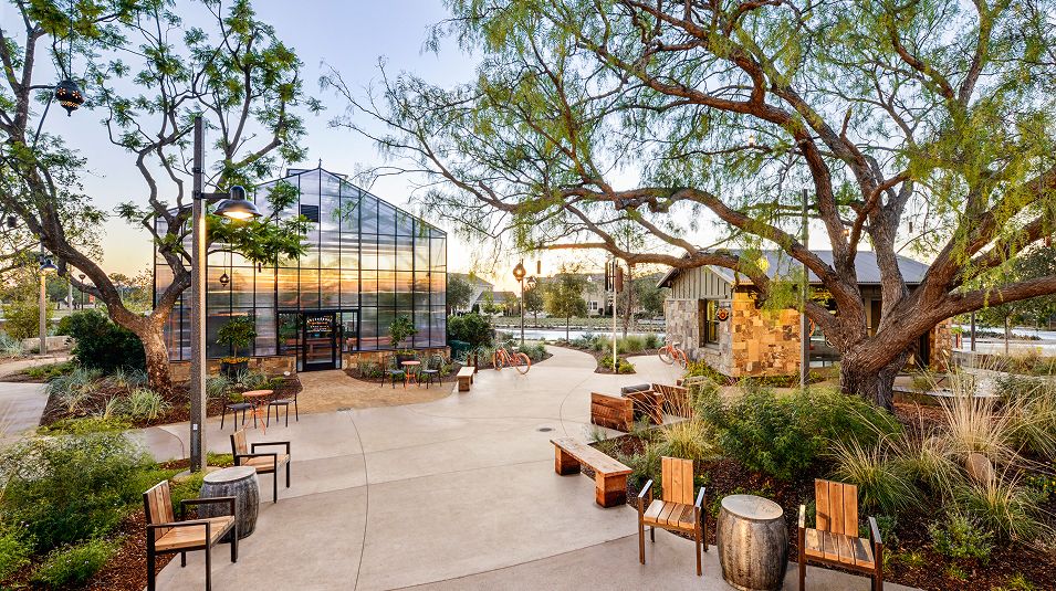Pavilion Park greenhouse