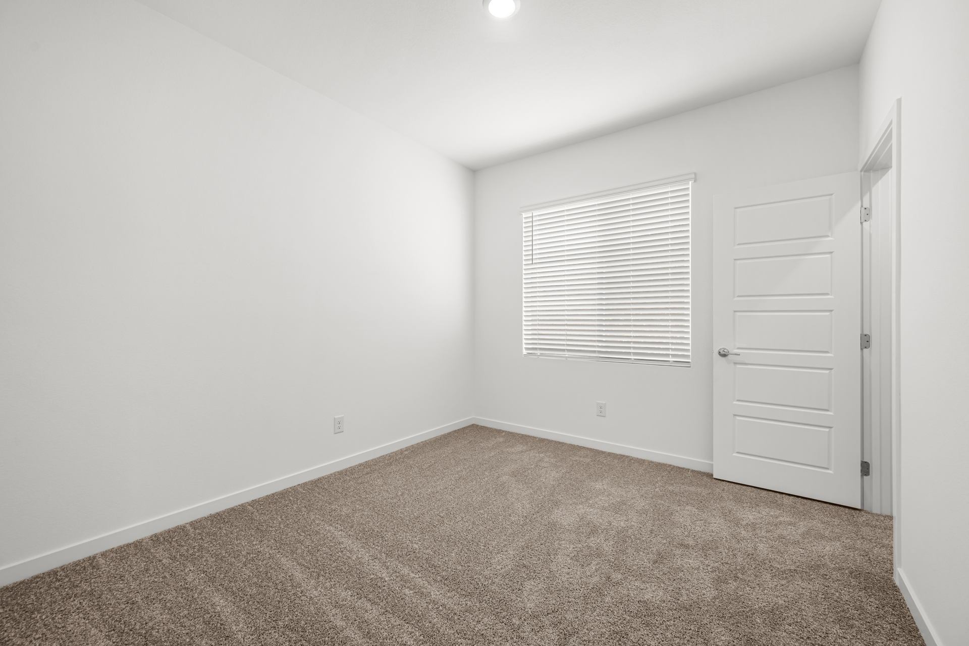 Lennar9761 Sunset Canyon Ave23
