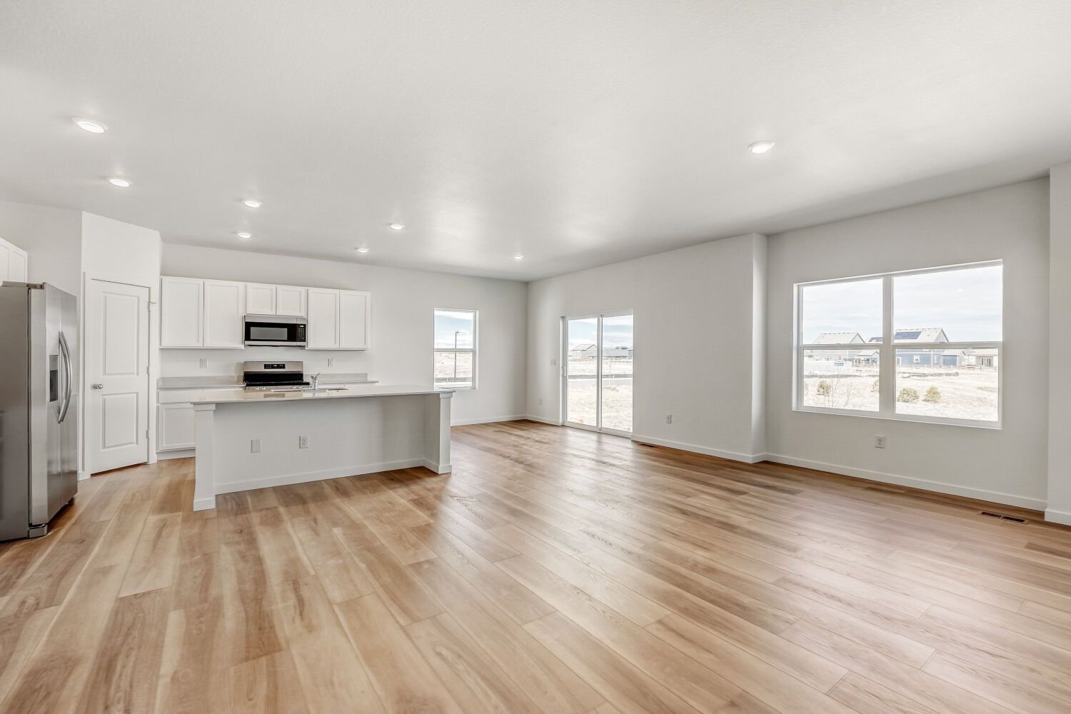 45875 Mill Ave Great Room 2