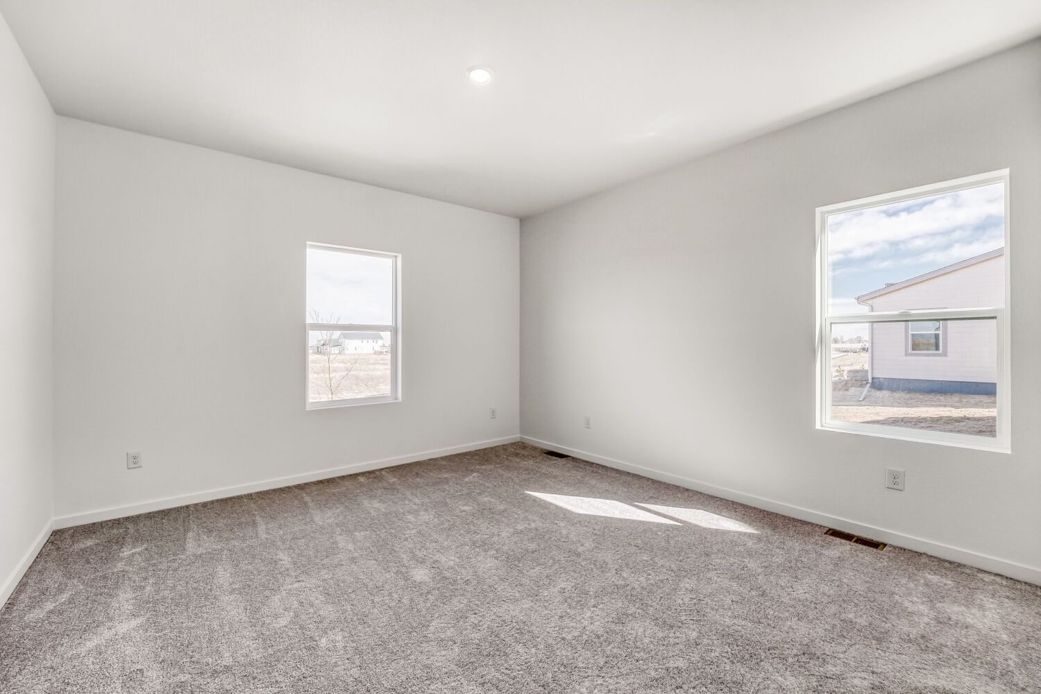 45875 Mill Ave Owner's Suite