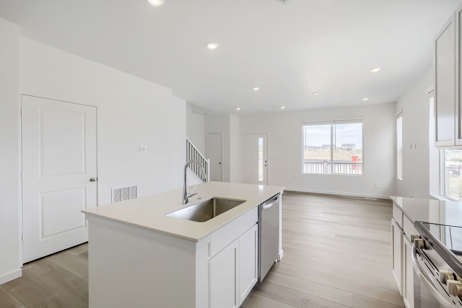 3554 Quincy Bay Pl Kitchen 2