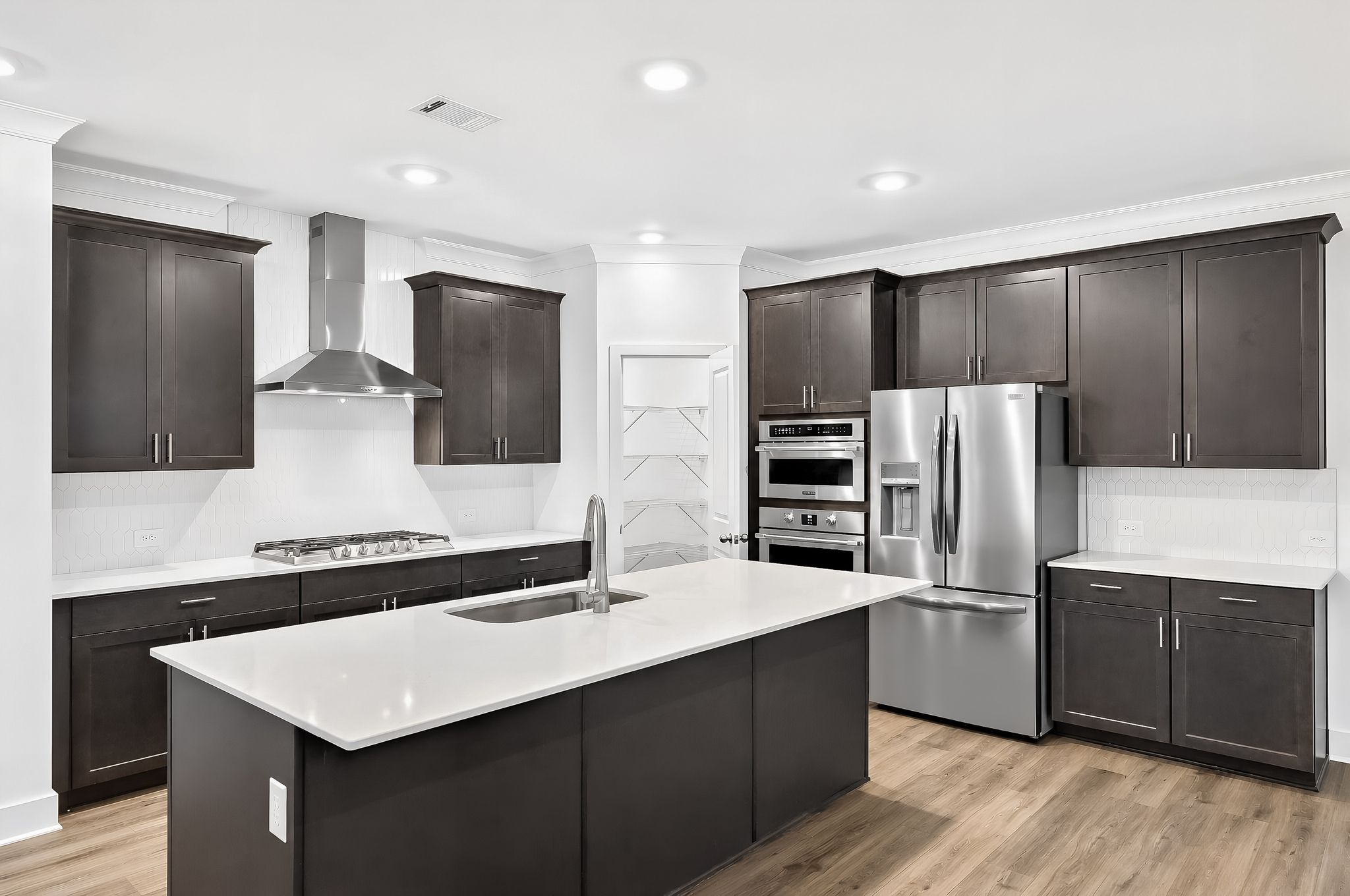 Estatesat Yellow Creek Candler 13