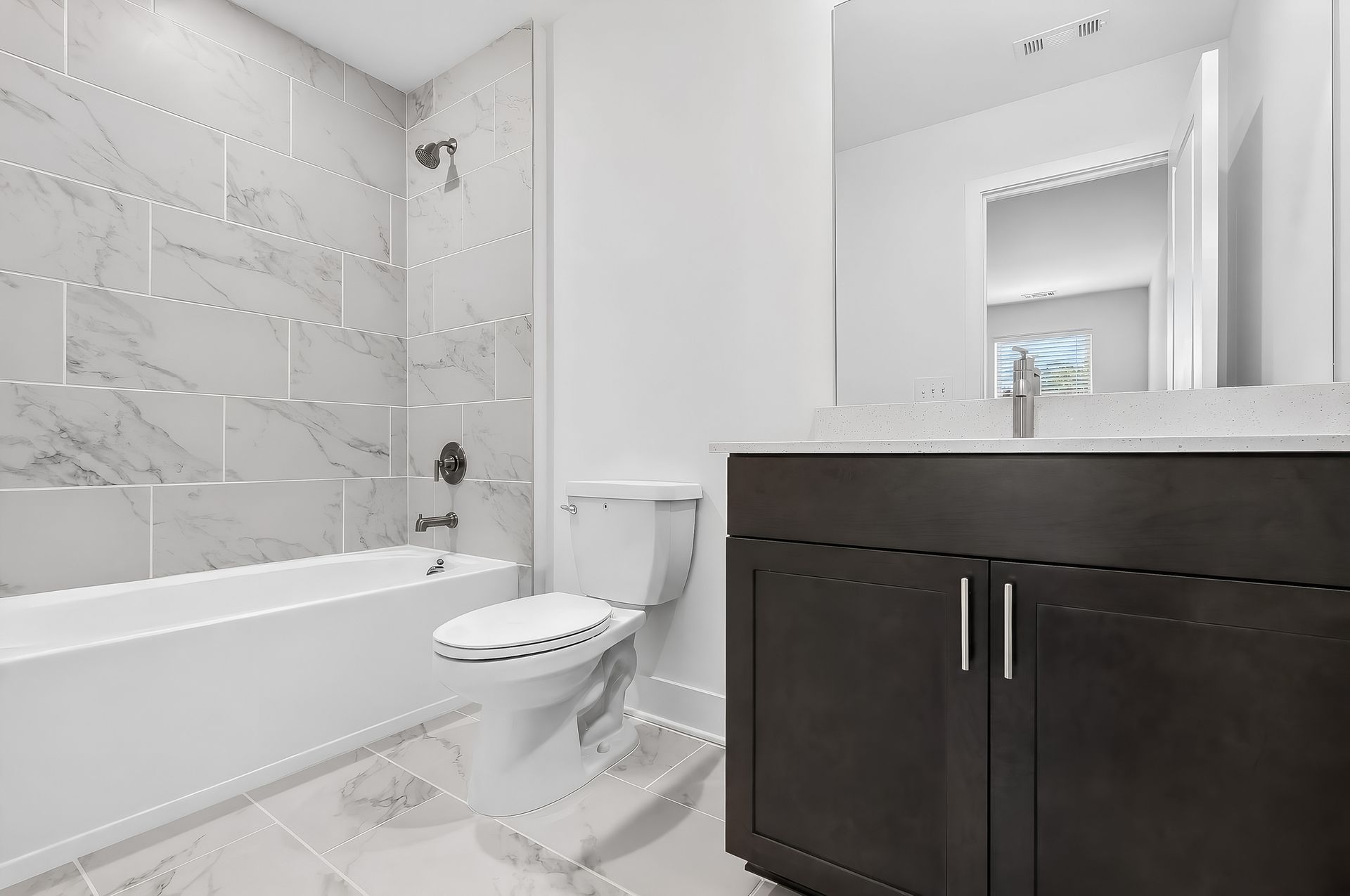 Estatesat Yellow Creek Candler 25