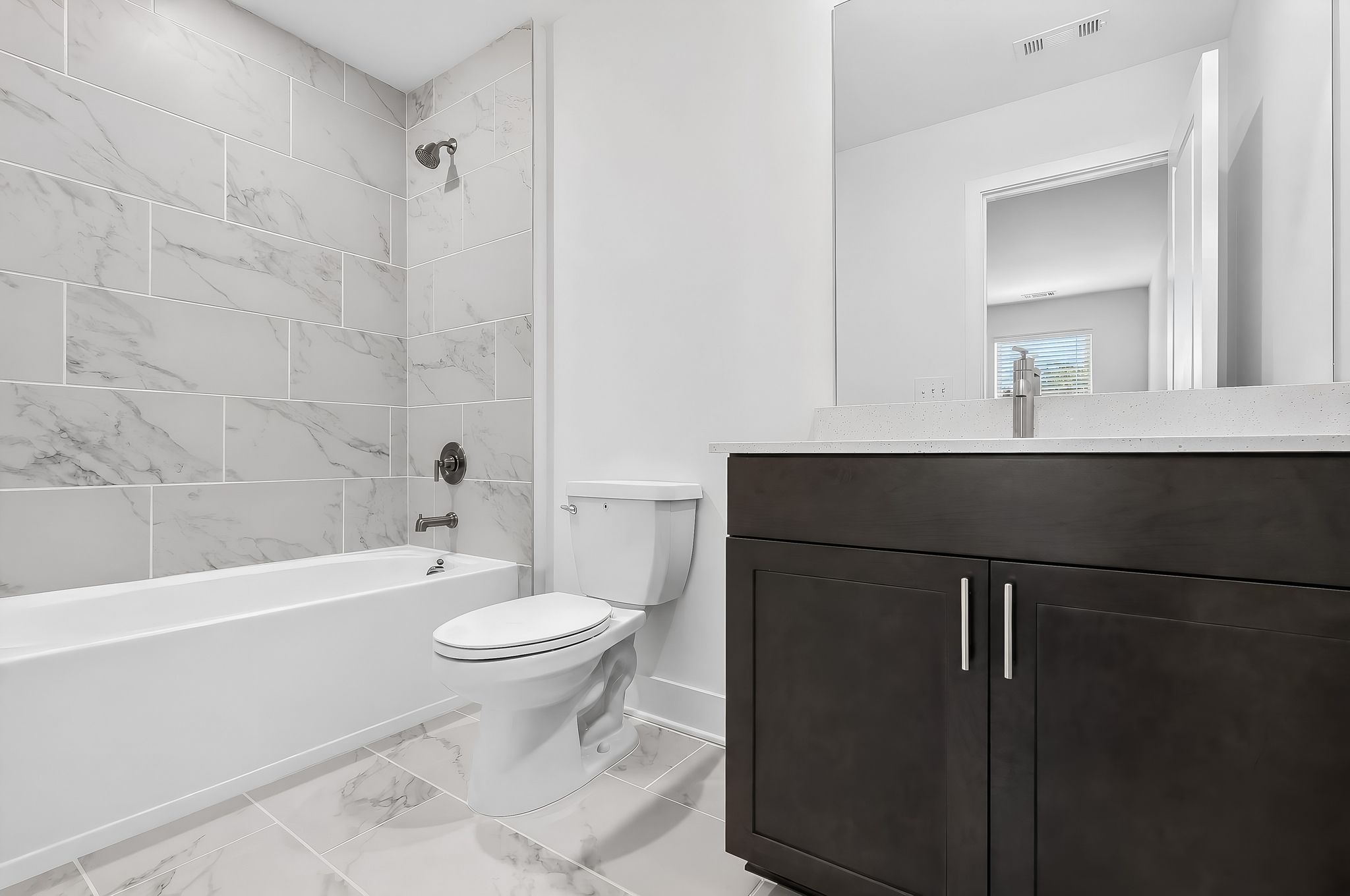 Estatesat Yellow Creek Candler 25