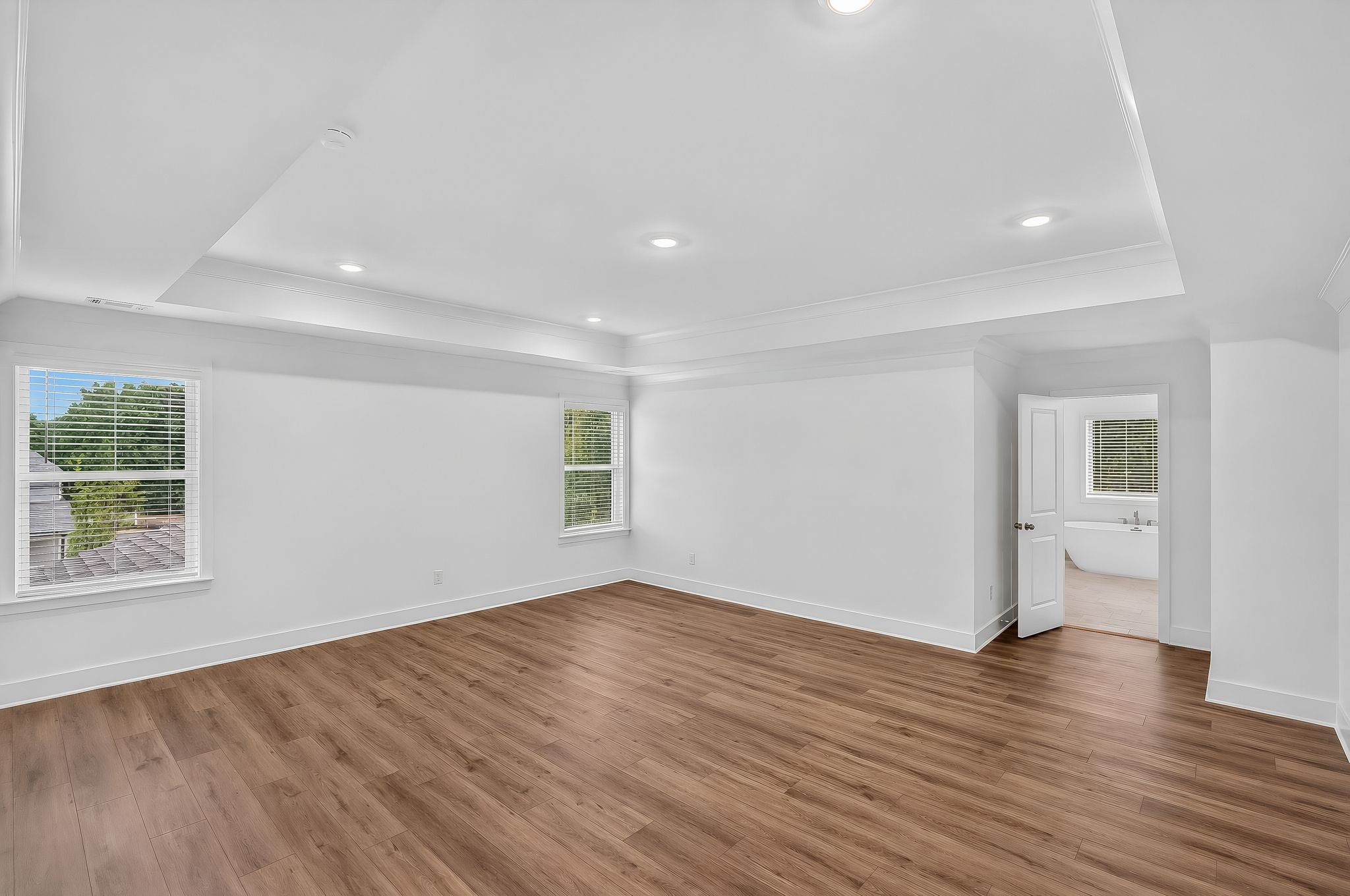 Estatesat Yellow Creek Candler 16