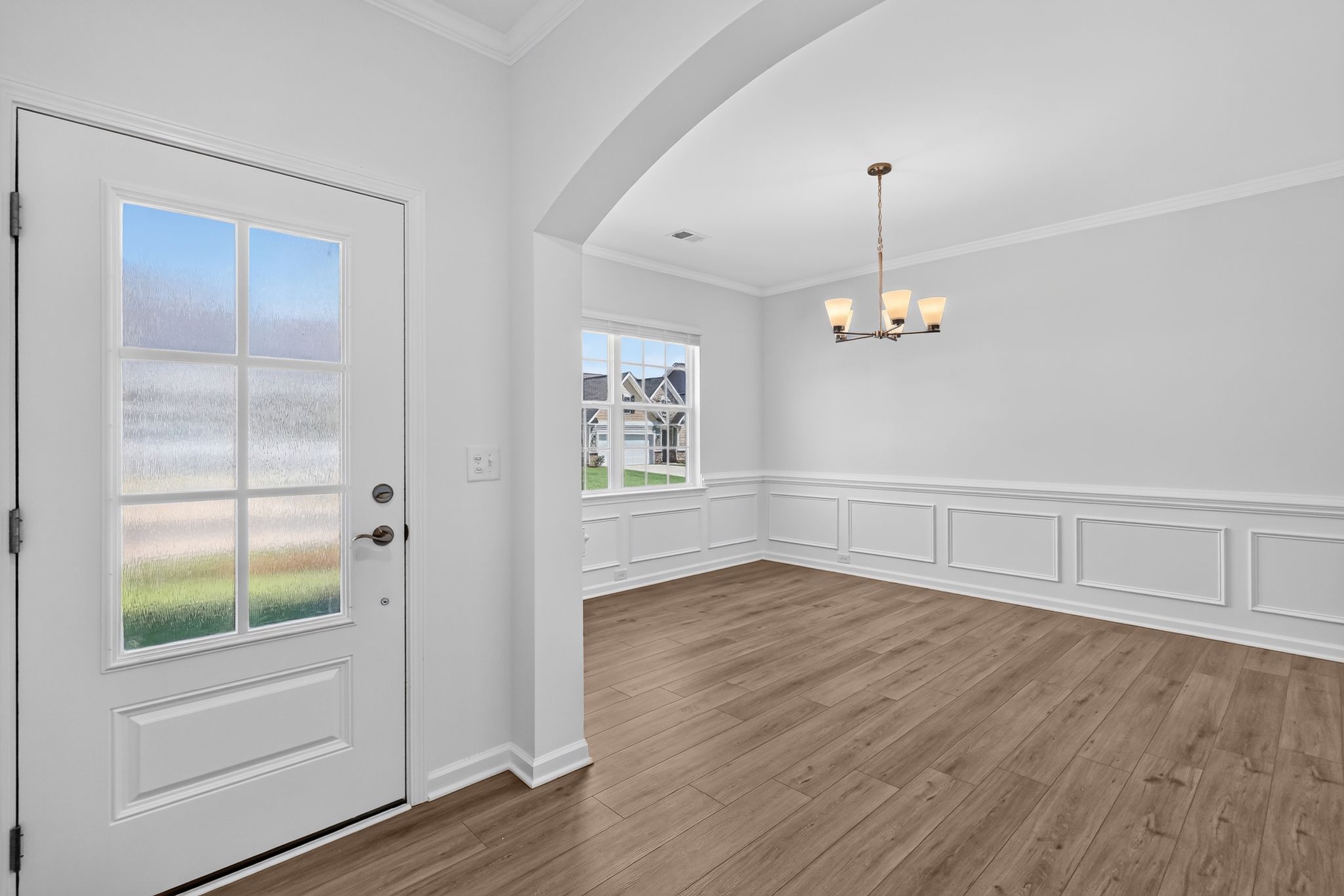 Pine Oaks Estates Hunter 17