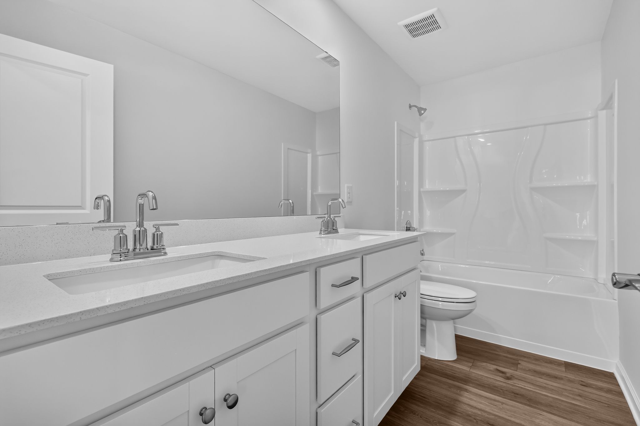 Pine Oaks Estates Hunter 27
